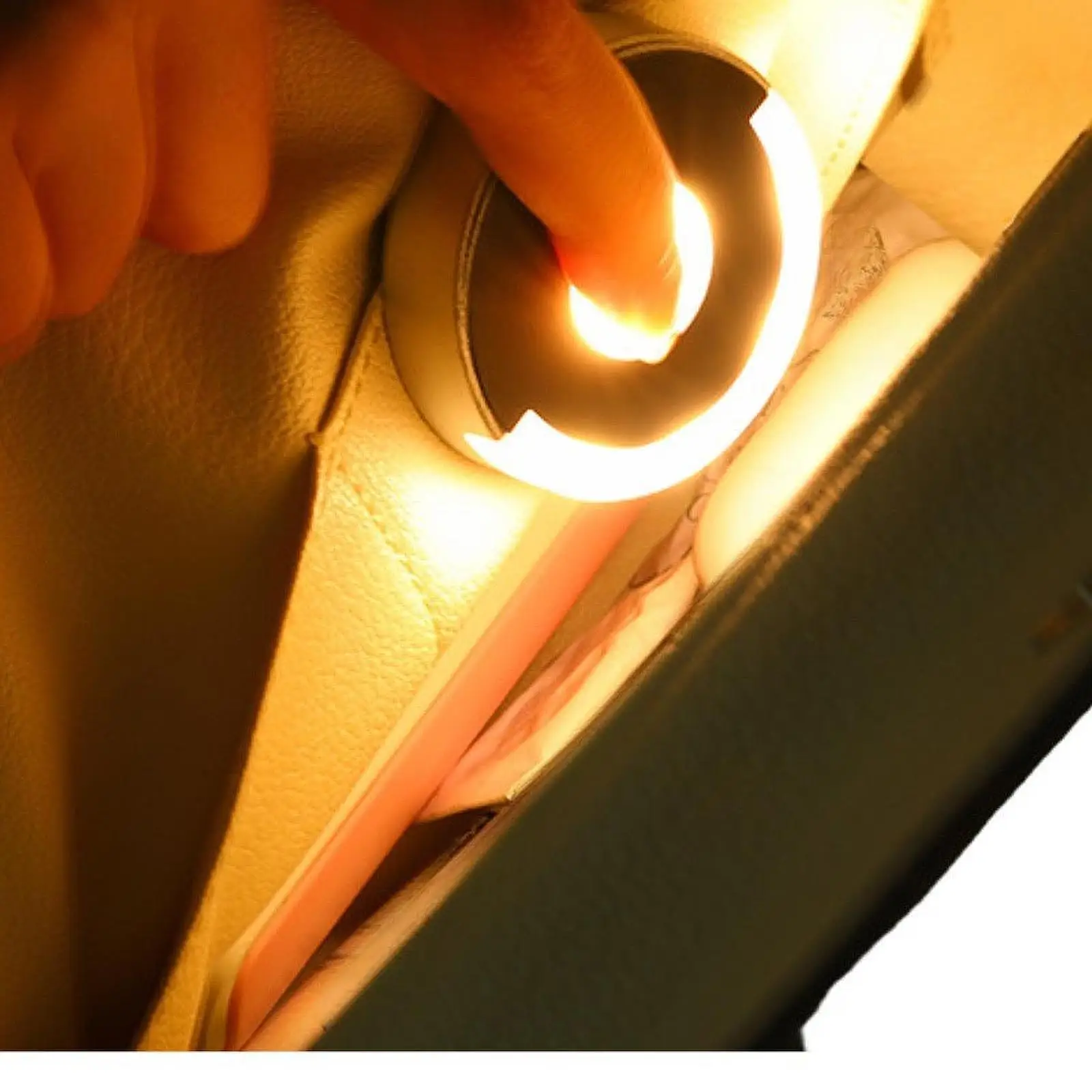 Oplaadbare Mini Touch Light draagbare bedlamp onder kastverlichting voor strakke ruimte Locker nachtkastje keuken portemonnees