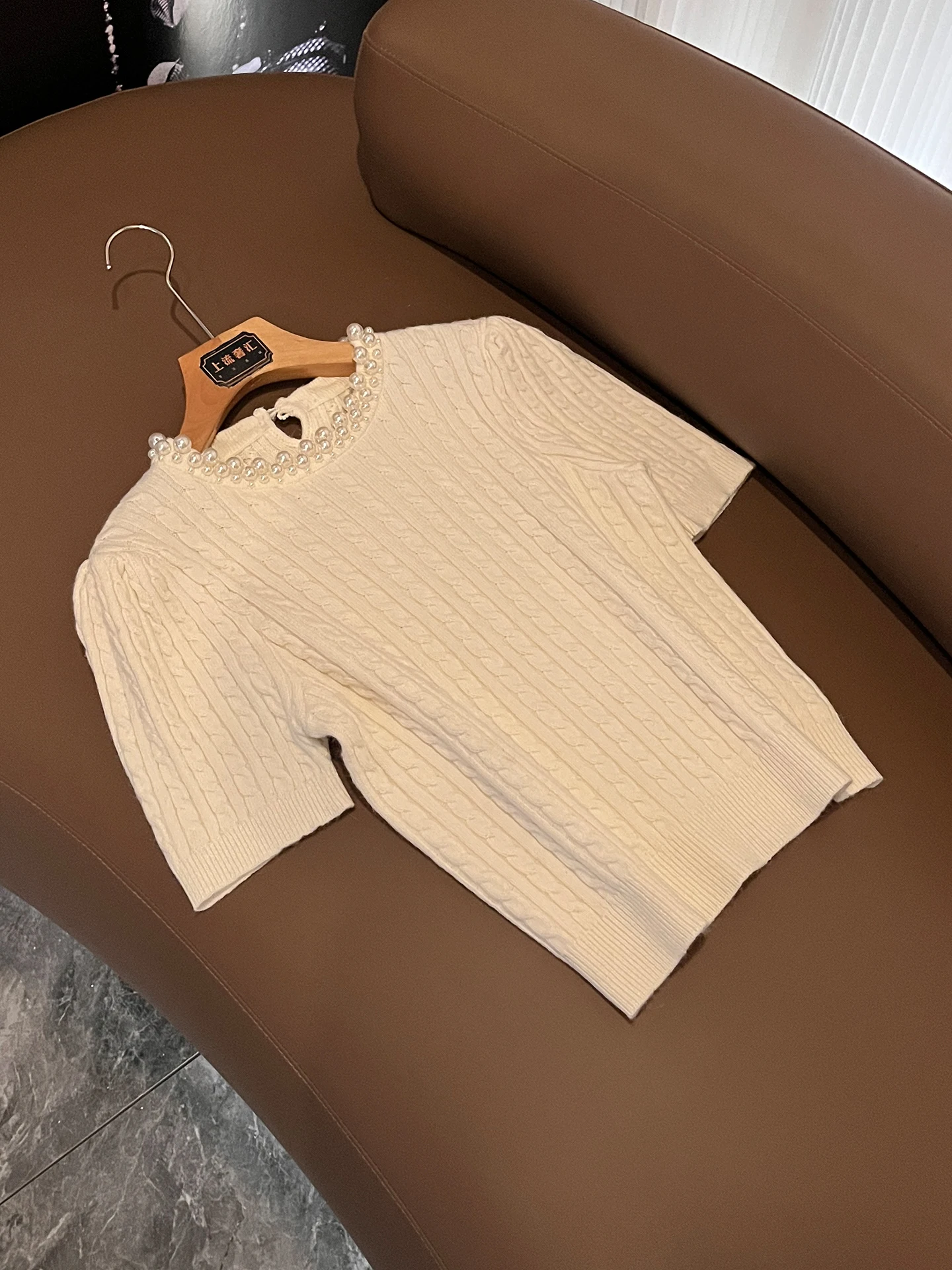 

Женский модный трикотажный свитер Slim Fit с круглым вырезом и коротким рукавом, в стиле Commute Wind, с дизайном в виде нейл-арта, для весенне-осеннего сезона