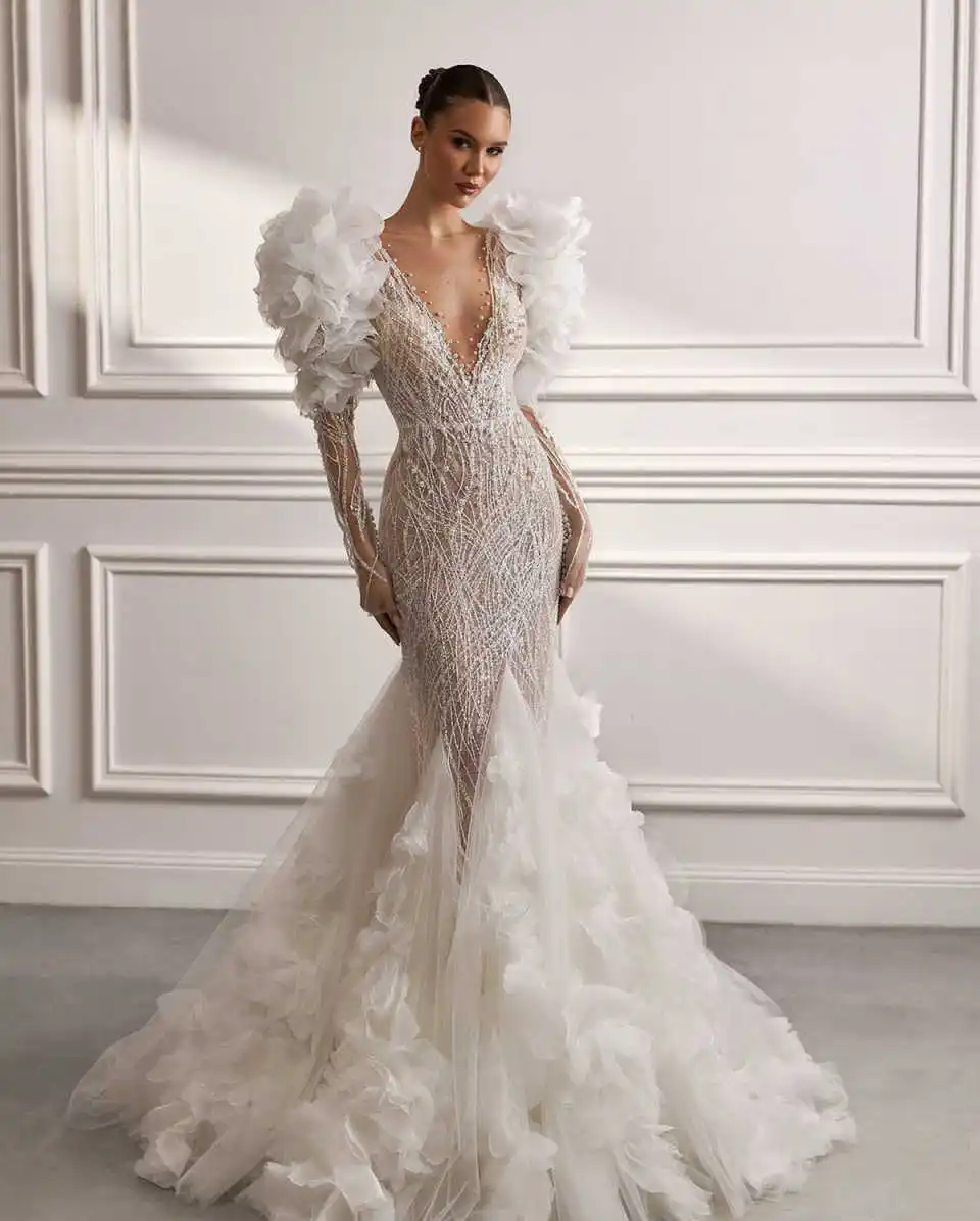 Exquisite Mermaid Gown Wedding Dresses Sexy Deep V-Neck Bridal Gowns Shine Beads Sequins Appliques Lace Plus Size Customized
