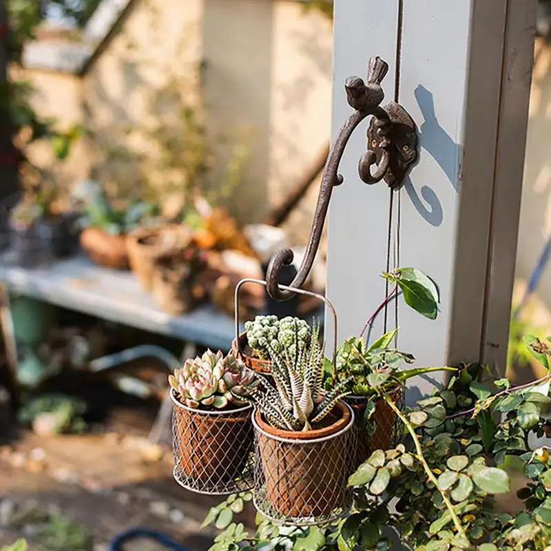 Decorative Hanging Basket Wall Hook Heavy Duty Rustic Cast Iron Coat Hooks Retro Strong Kitchen Wall Plant Antique Hanger