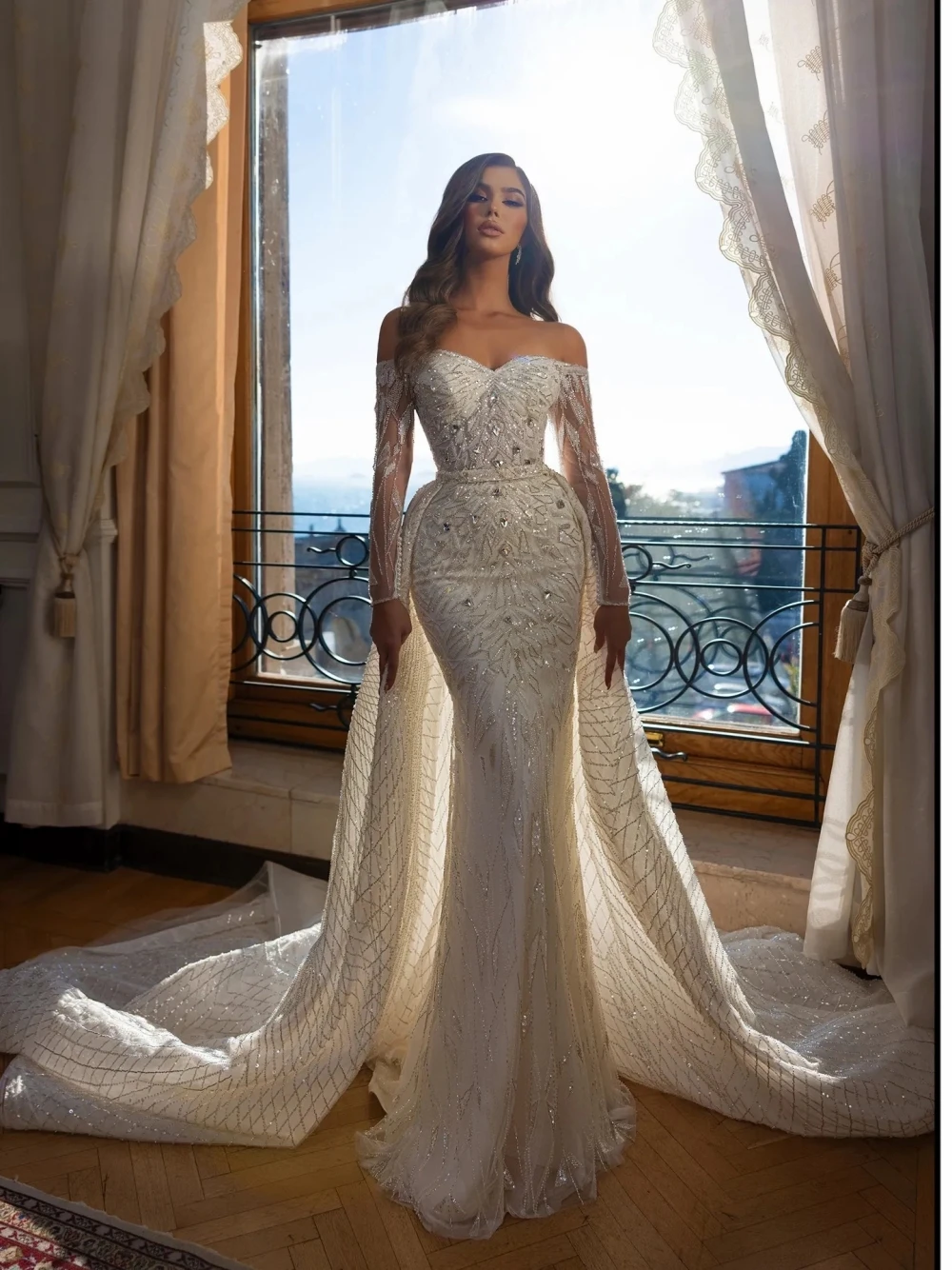 Abito da sposa a trapezio in cristallo di lusso Abito da sposa grazioso con spalle scoperte Abito da sposa con perline scintillanti Abiti da sposa personalizzati