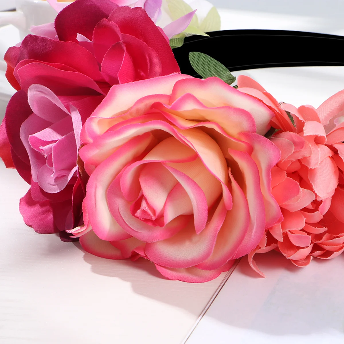 

Floral Headdress Simulated Flower Headband Natural Realistic Unfading Wedding Party Travel Beach Photo Prop Bohemia Crown