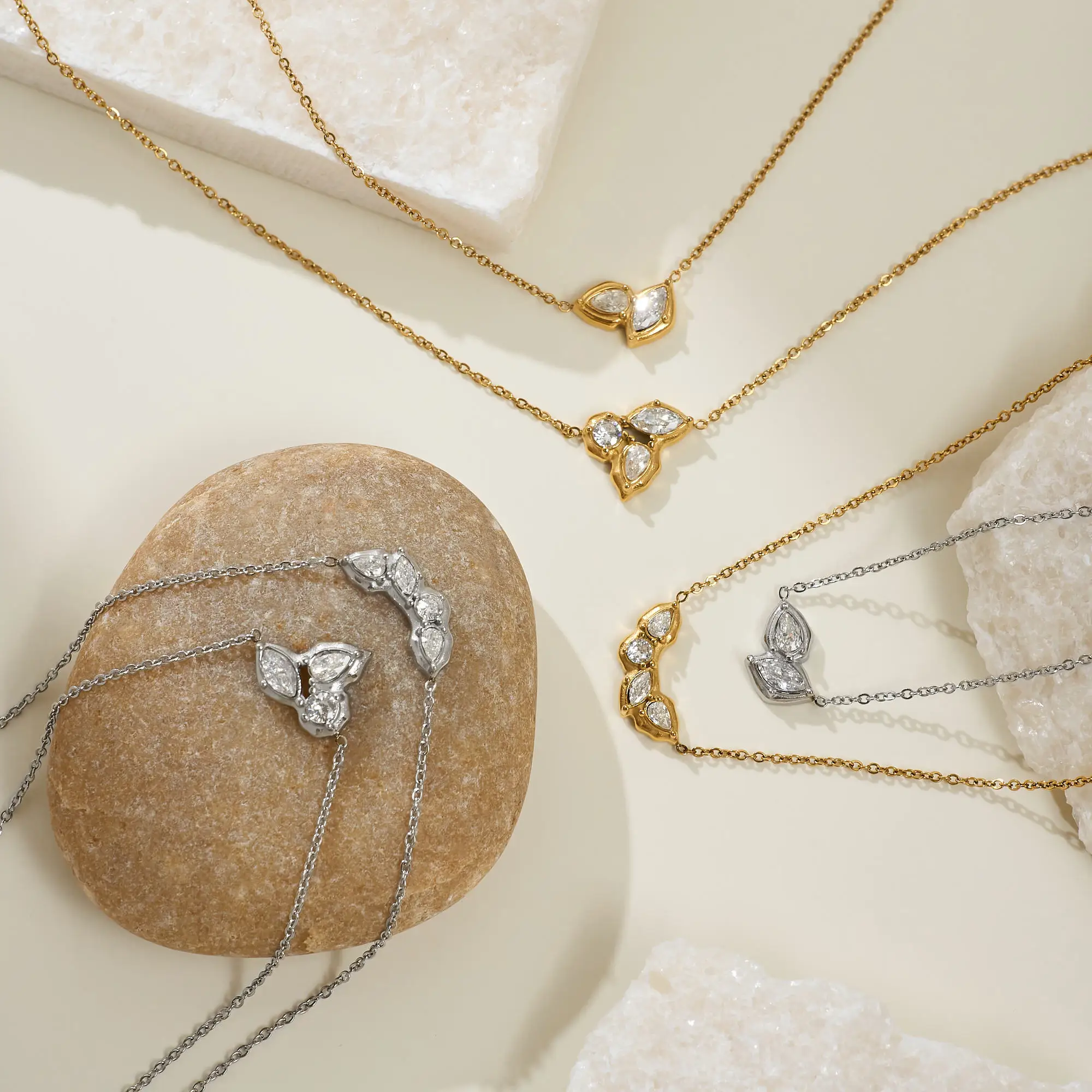 Tarnish Free Simple 18k Gold Plated Stainless Steel Lucky Tear Zircon Design Pendant Necklace for Women Chains Choker Jewelry