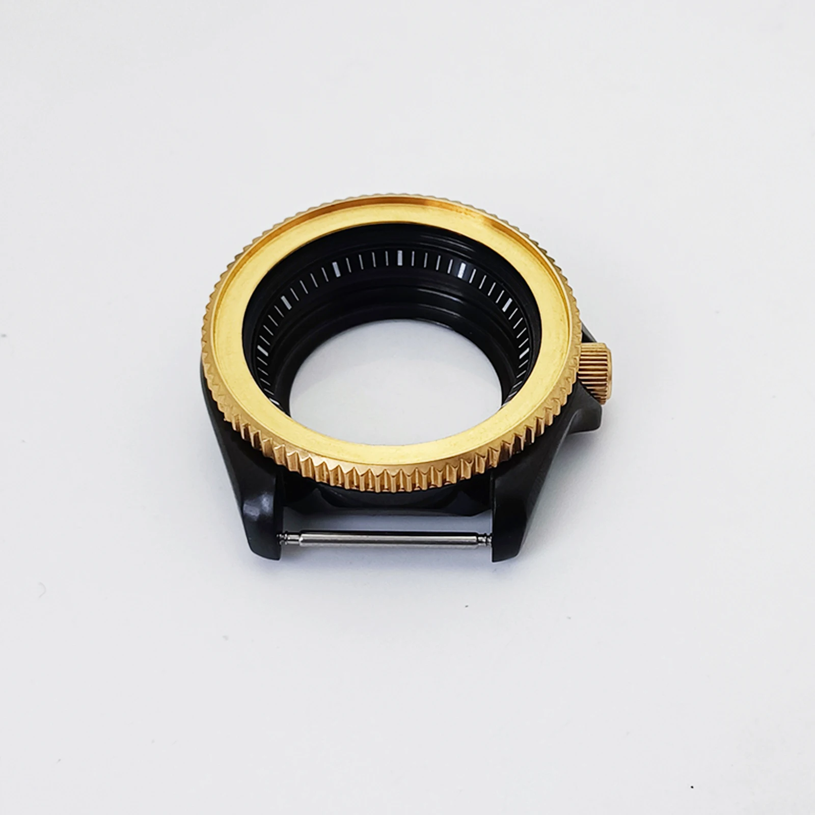 Custodia nera SKX007 Custodia NH35 Corona 3.0 Lunetta in oro Inserto in alluminio Vetro zaffiro Cassa per orologio in acciaio inossidabile nero