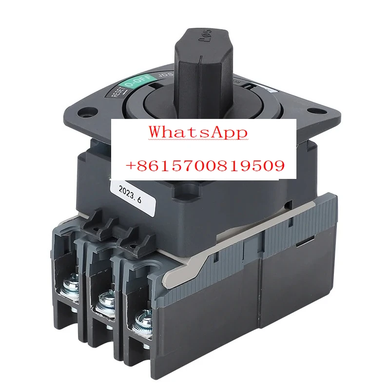 The power interlock switch NSC100ROTD SM4-100A6a of the same machine tool can be directly rotated to open the door