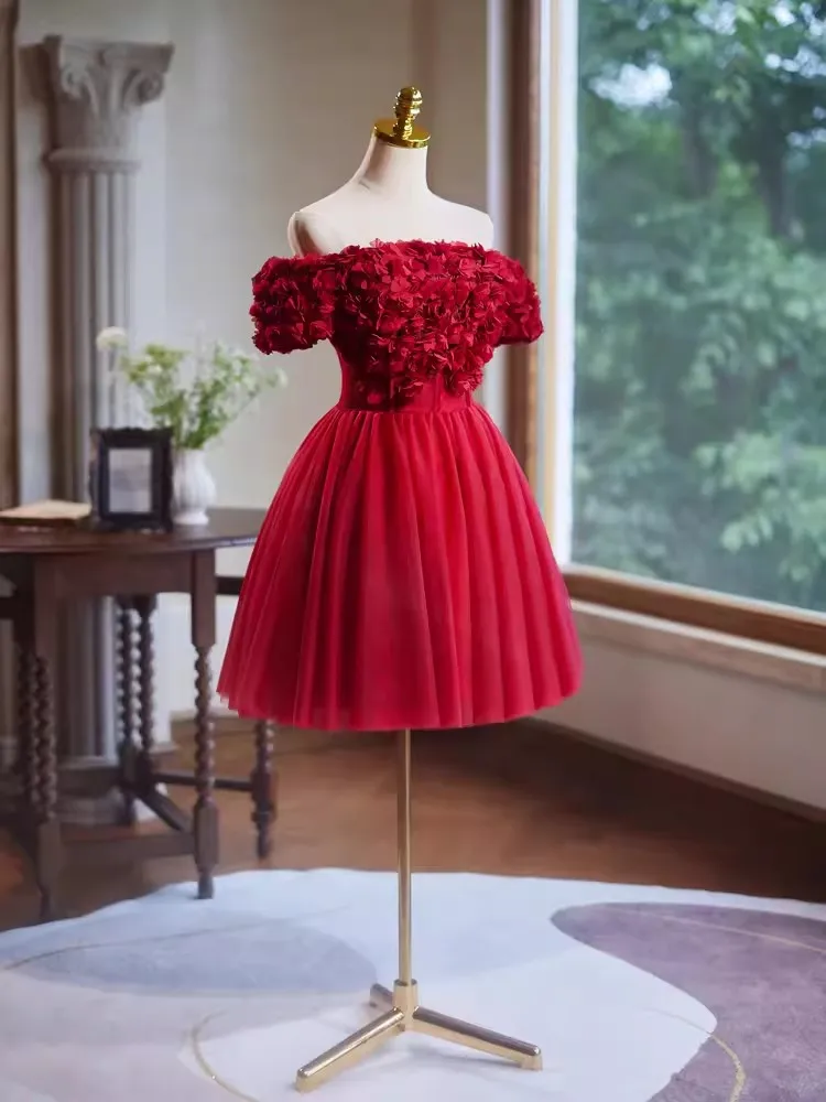 Original Design Wine Red Short Homecoming Dresses Cap Sleeve Flower Puffy Girl Wedding Party Graduation Dress Women Prom Formal