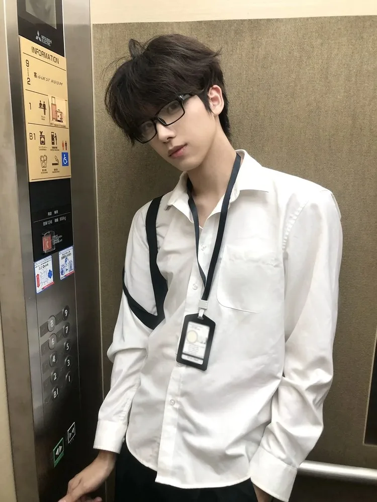 

Japanese Style Youthful White Long Sleeve Shirt Men's Casual High-End Feeling Cleanfit Workwear Jacket Standard Fit Polyester...