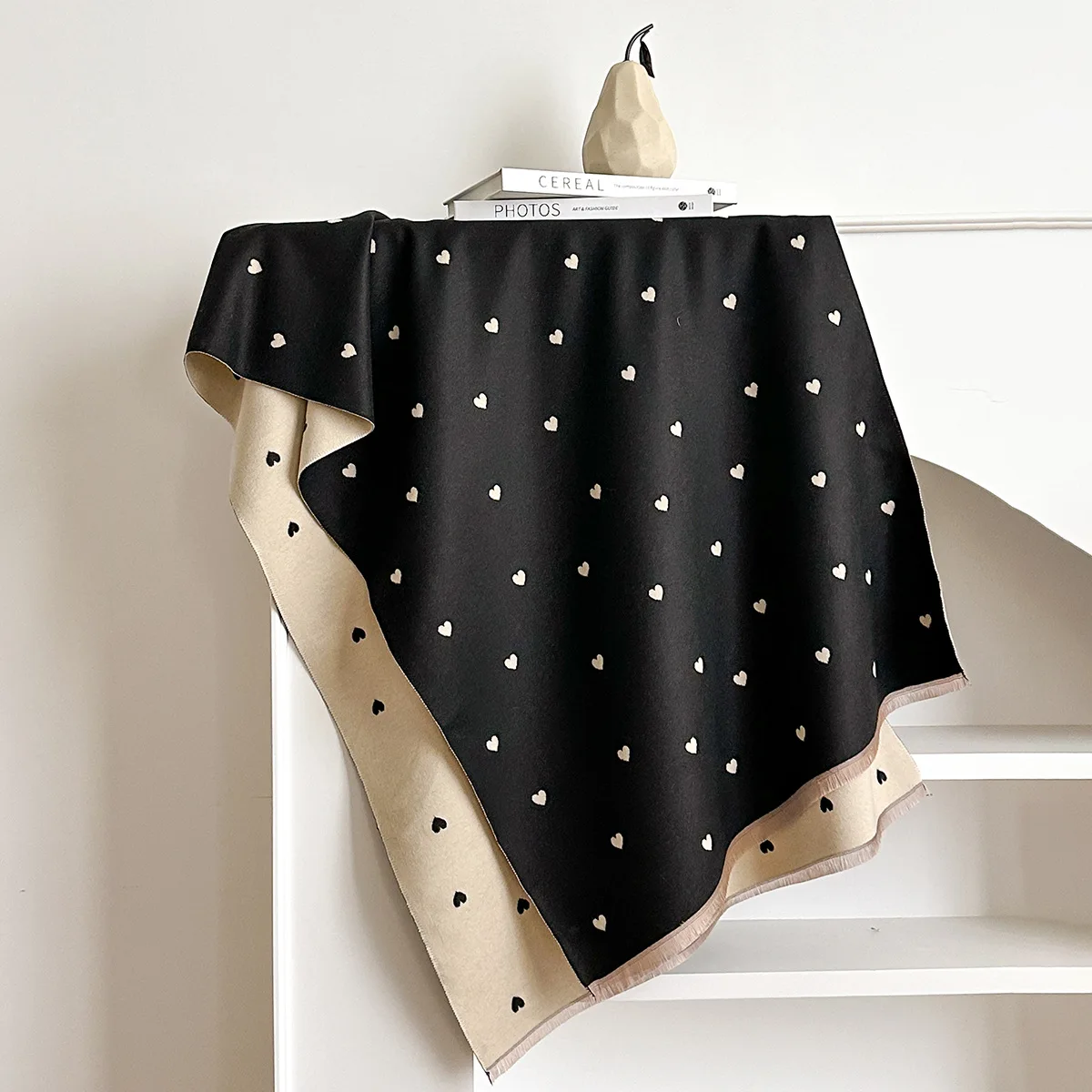 

Autumn and winter heart-shaped texture fashionable double-sided women's imitation cashmere warm scarf shawl