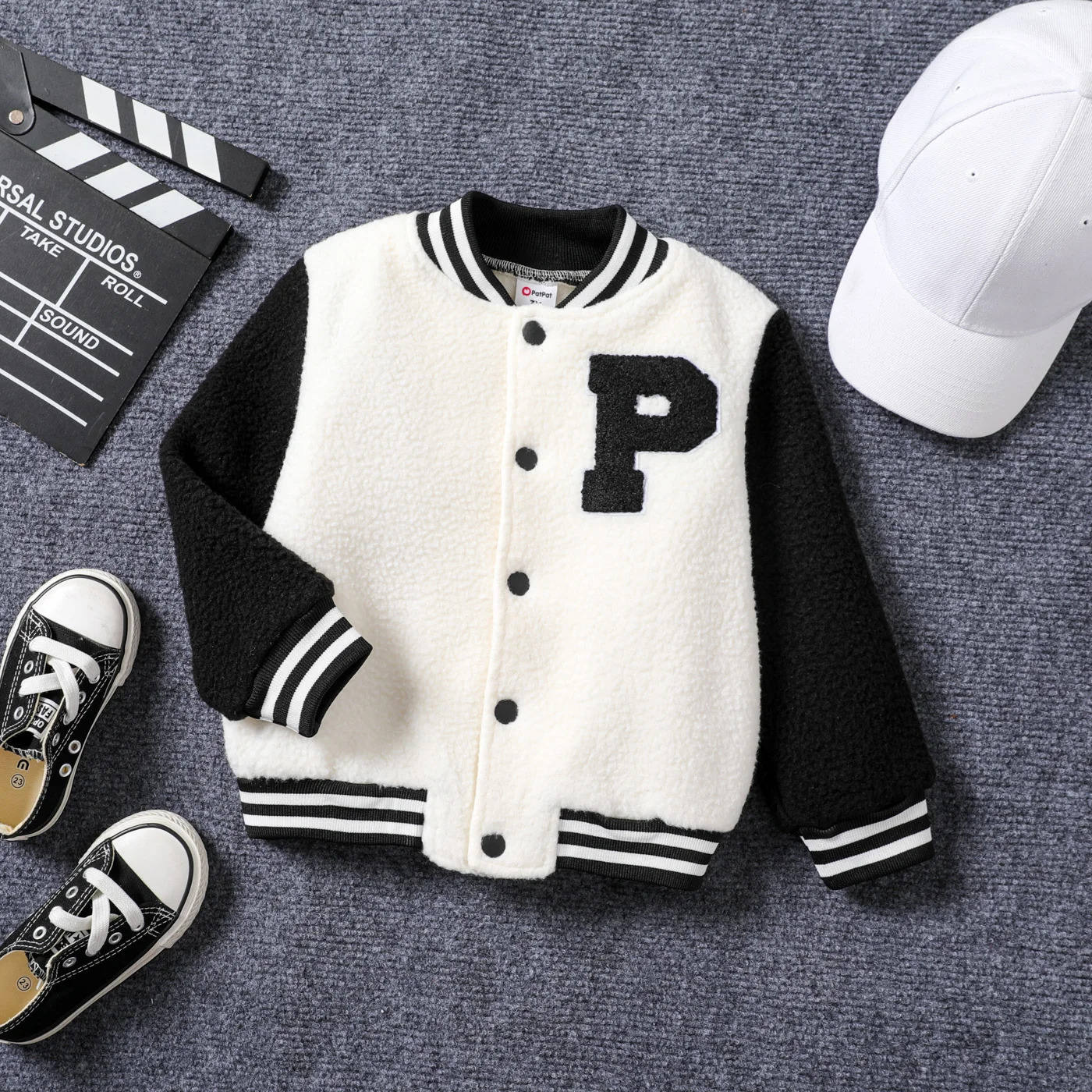 

PatPat Toddler Boy Letters Colorblock Embroidery Buttons Front Long-sleeve Varsity Warm Coat/Jacket