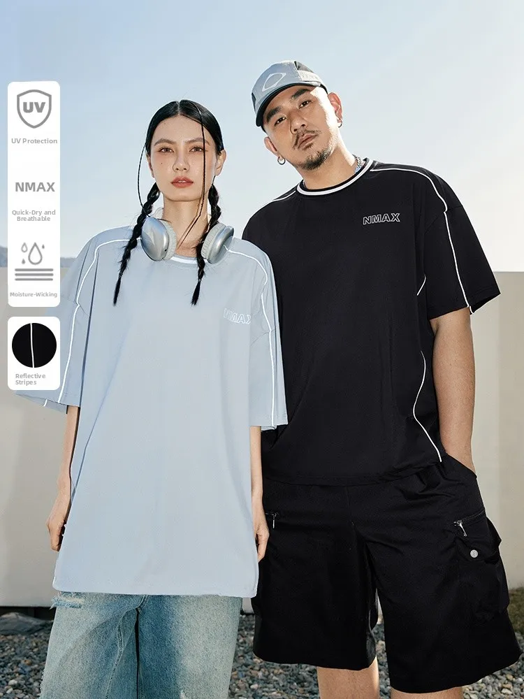 

NMAX Summer New Men's Fashion Sport T-shirt Quick Dry Short Sleeve Tech Feeling UPF40 Loose Fit Knitted Fabric round Neck
