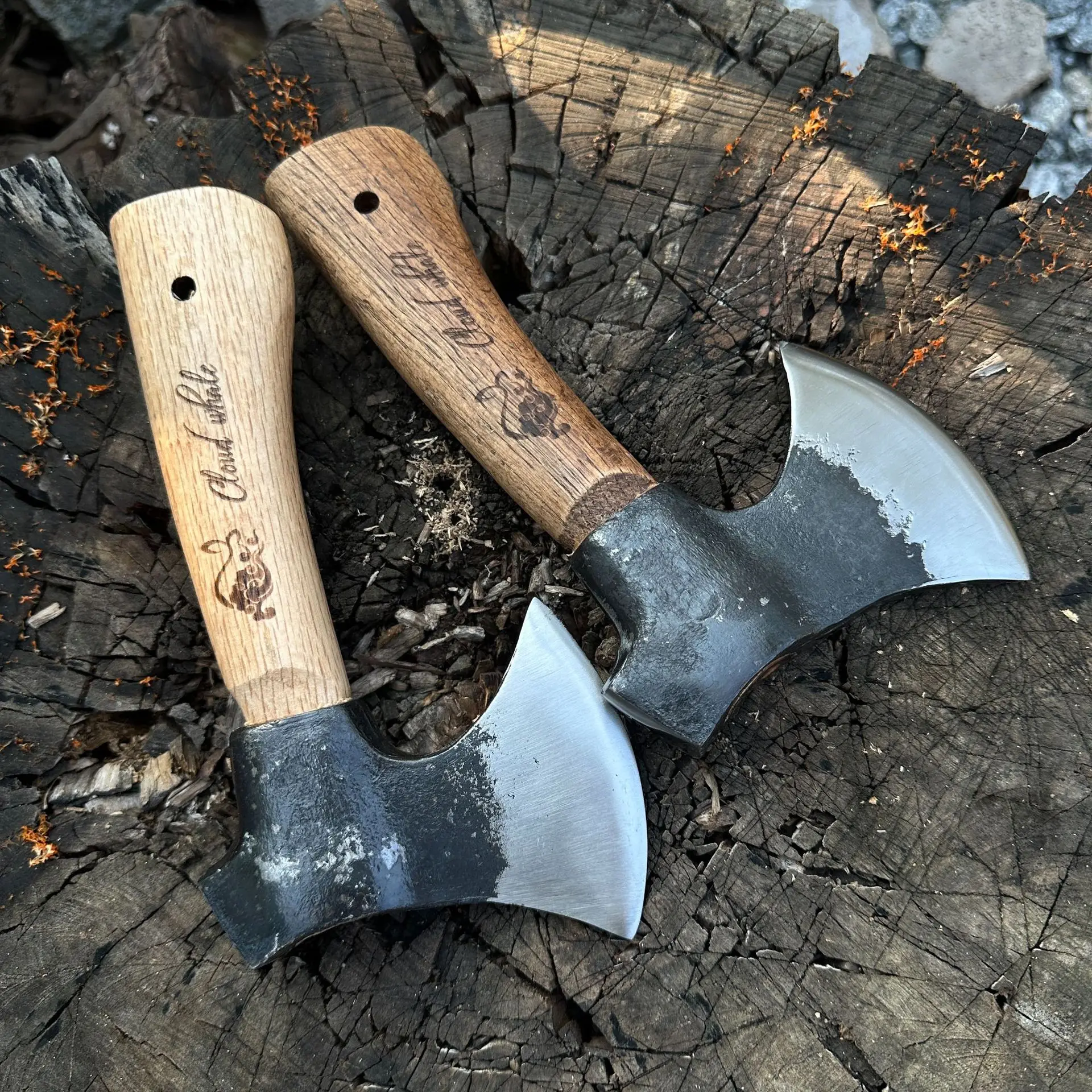 New Multi-functional Small Cyclone Forged Durable Firewood Splitting Camping Portable Forged Track Woodworking Axe Tool - view 5