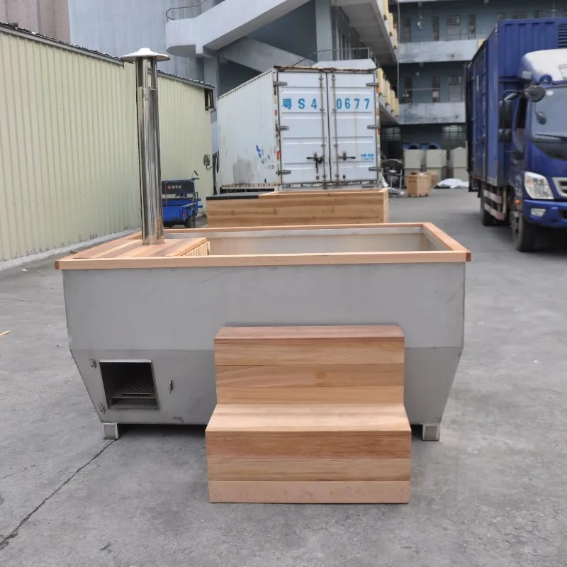2026Hot Modern Outdoor Wood-Burning Spa Hot Tub for 4-6 People Stainless Steel for Villa & Gym Use