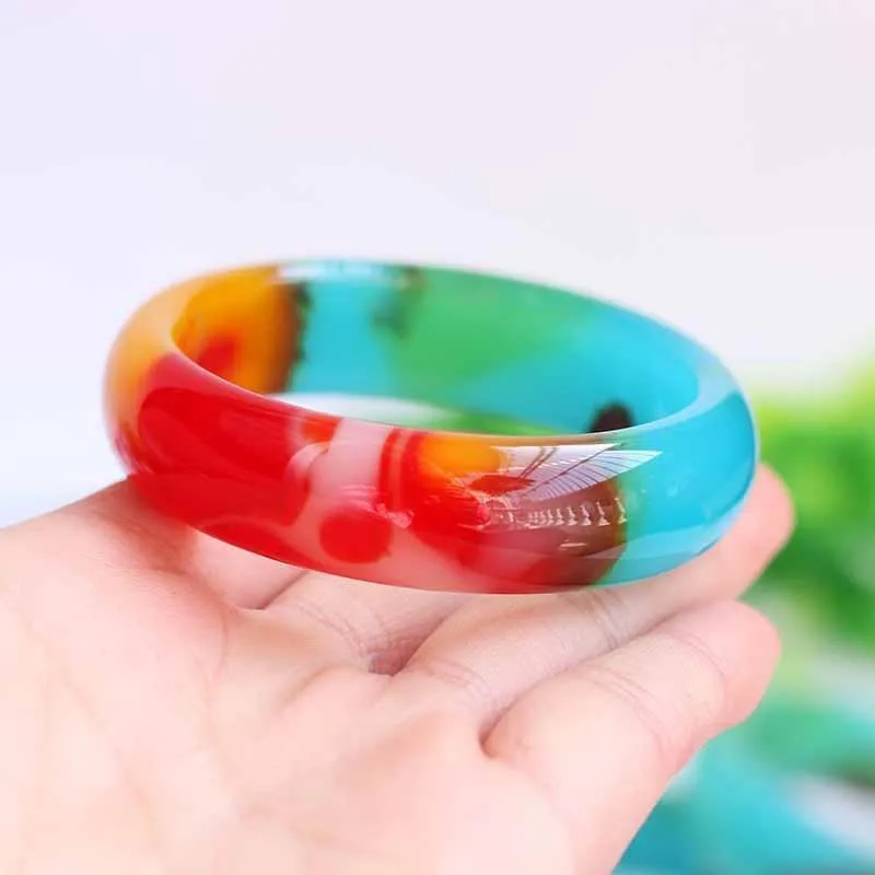 

Women's Natural Colorful Jade Bracelet with Gobi Gold Silk Fashion Accessory Versatile Stylish Collection Item