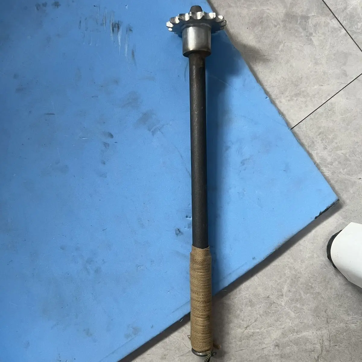 45cm Outdoor Portable EDC Multifunctional Tactical Hammer Vehicle Emergency Window Breaking Tool
