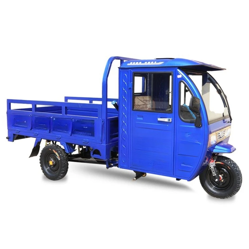 Three-wheeled motorcycle household agricultural freight fuel closed with half shed tricycle