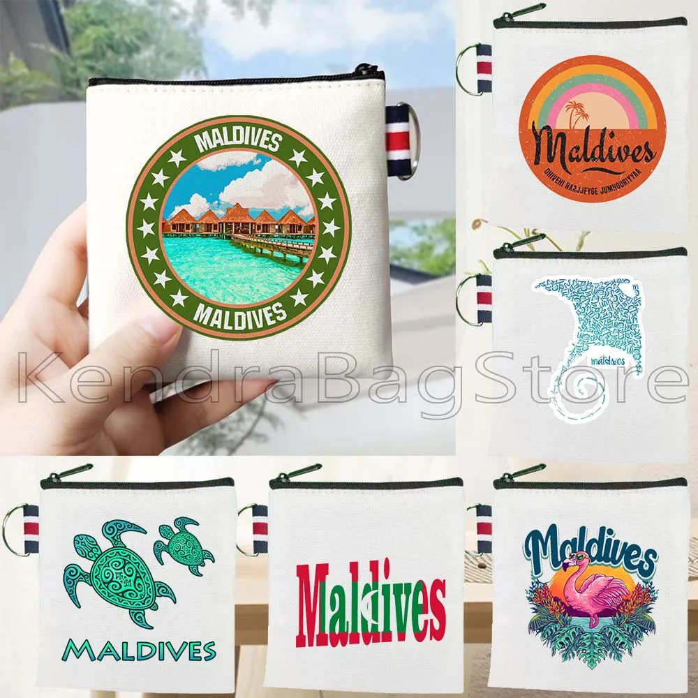 

Vintage Maldives Manta Flag Map Palm Trees Sunset Beach Ocean Scenery Black Coin Purse Square Key Storage Card Bag Wallet Pouch