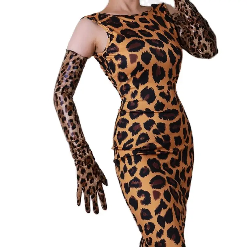 70cm Female Leather Gloves with Big Sleeve Leopard Faux Sheepskin PU Wide Cuffs for Performance Photography Cosplay HPU35