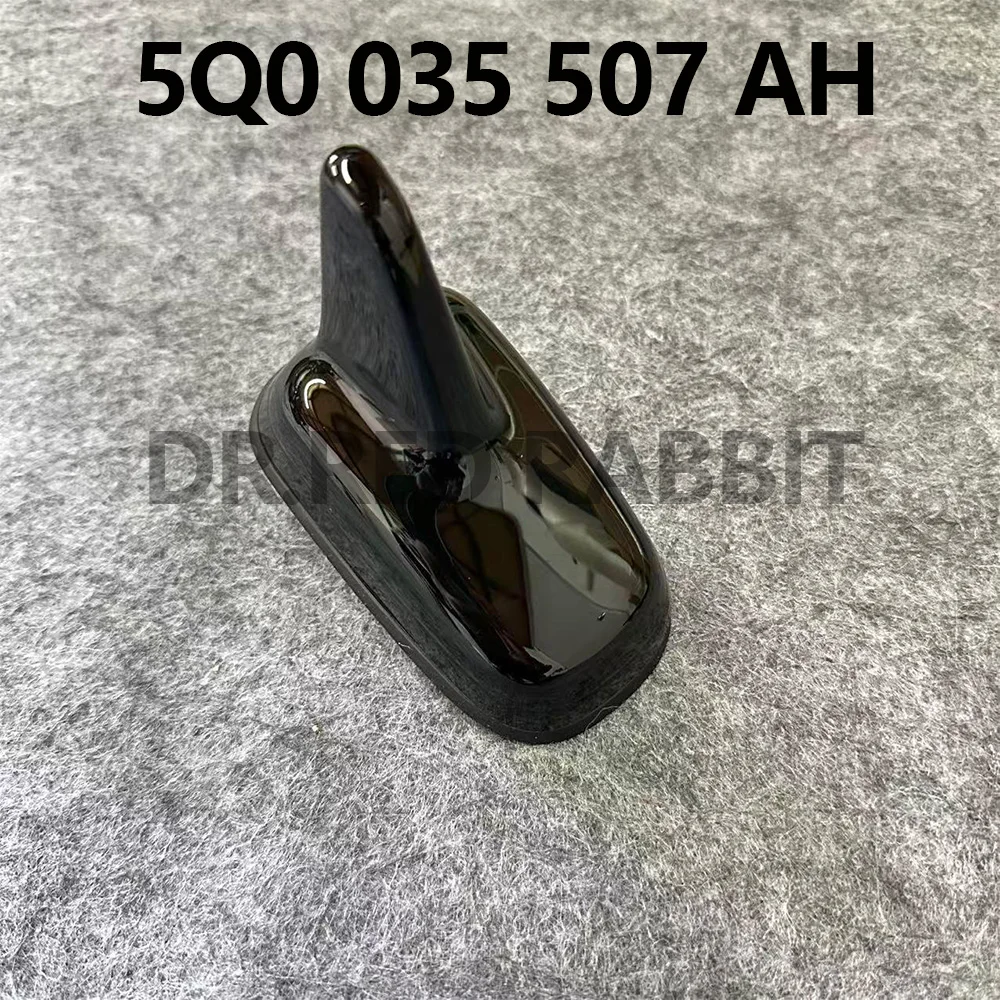 

For 5Q0035507AH For V-w Passat Phaon Tiguan L E-Bora CC JettaVS5 VS7 E-Golf ArteonB8 Teramont T-Roc Roof Combination Antenna