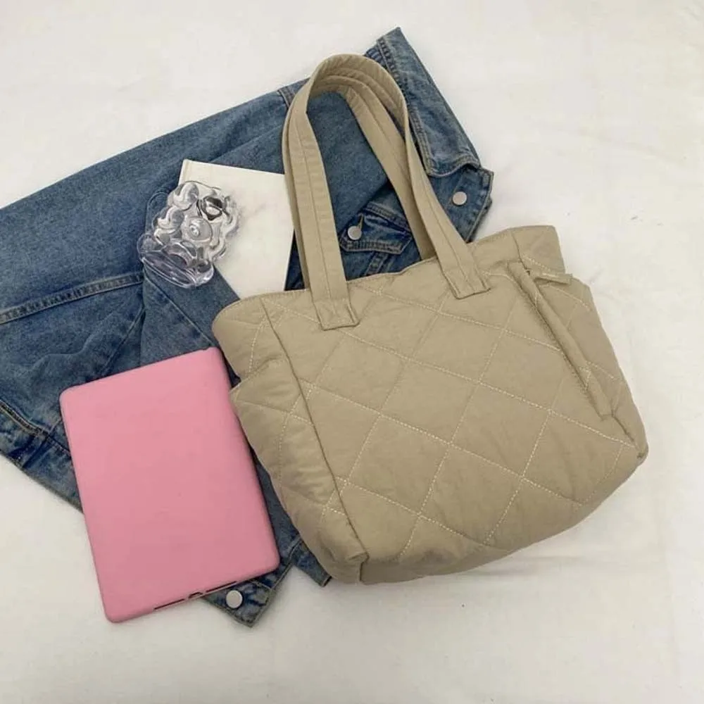 

Casual Large Capacity Quilted Cotton Tote Bag Soft Solid Color Lingge Shoulder Bag Portable Thickened Commuting Handbag Travel