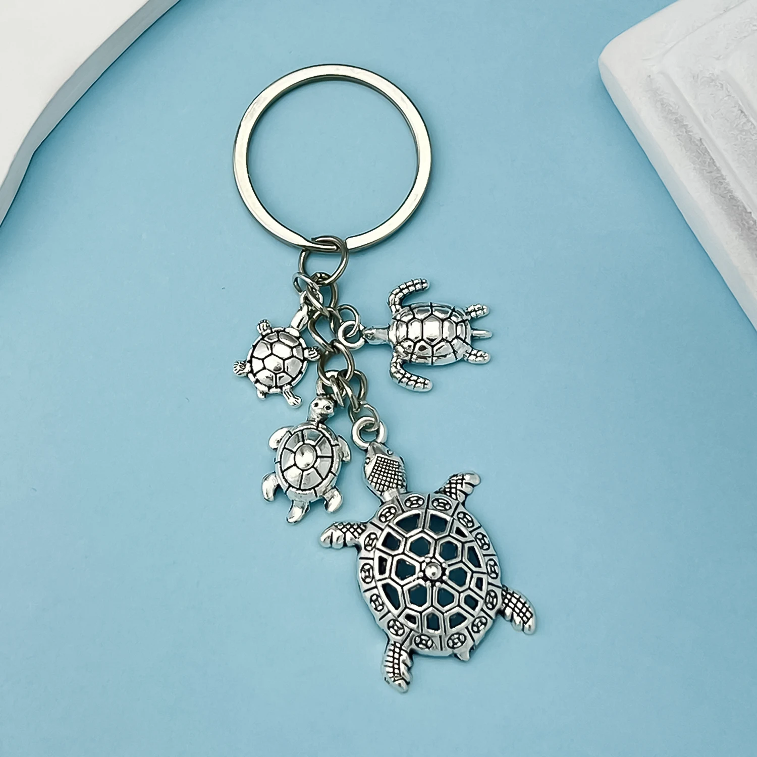 1pc Marine Organism Sea Turtle Keychain For Men Car Bag Key Decoration Accessories Perfect for Gifting and Everyday Use
