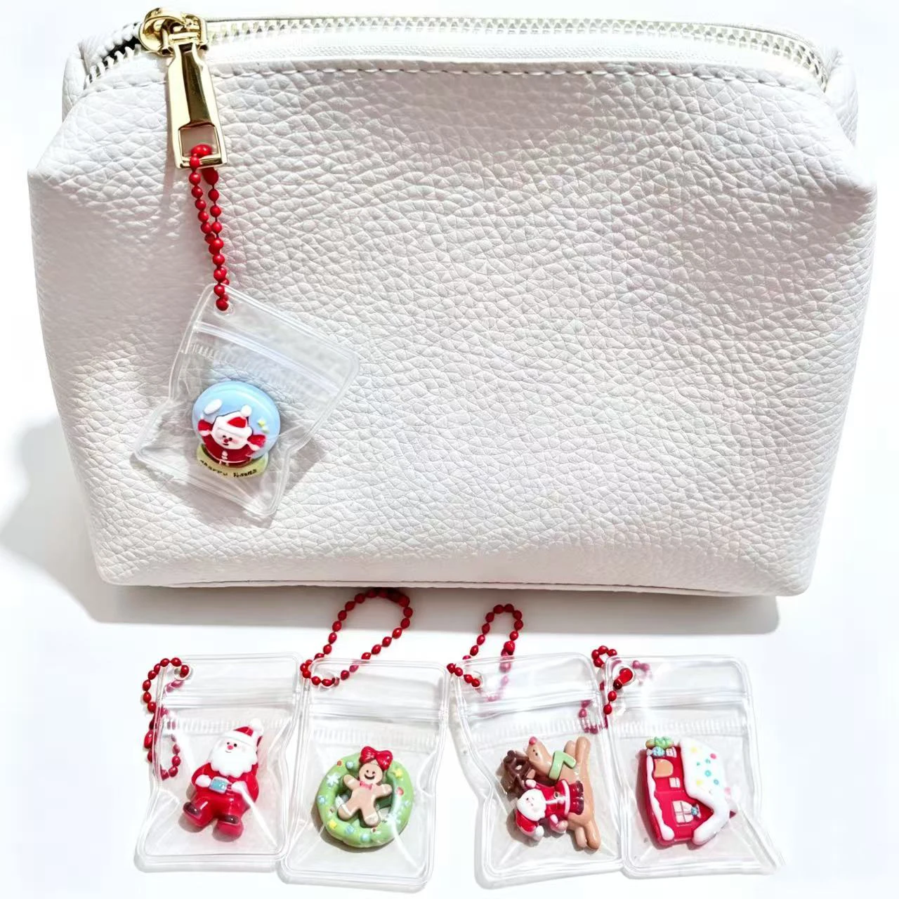 5PCS Kawaii Christmas Resin Key Chain Charms, Santa Gingerbread Reindeer Pendants, Holiday DIY Craft Decoration Supplies