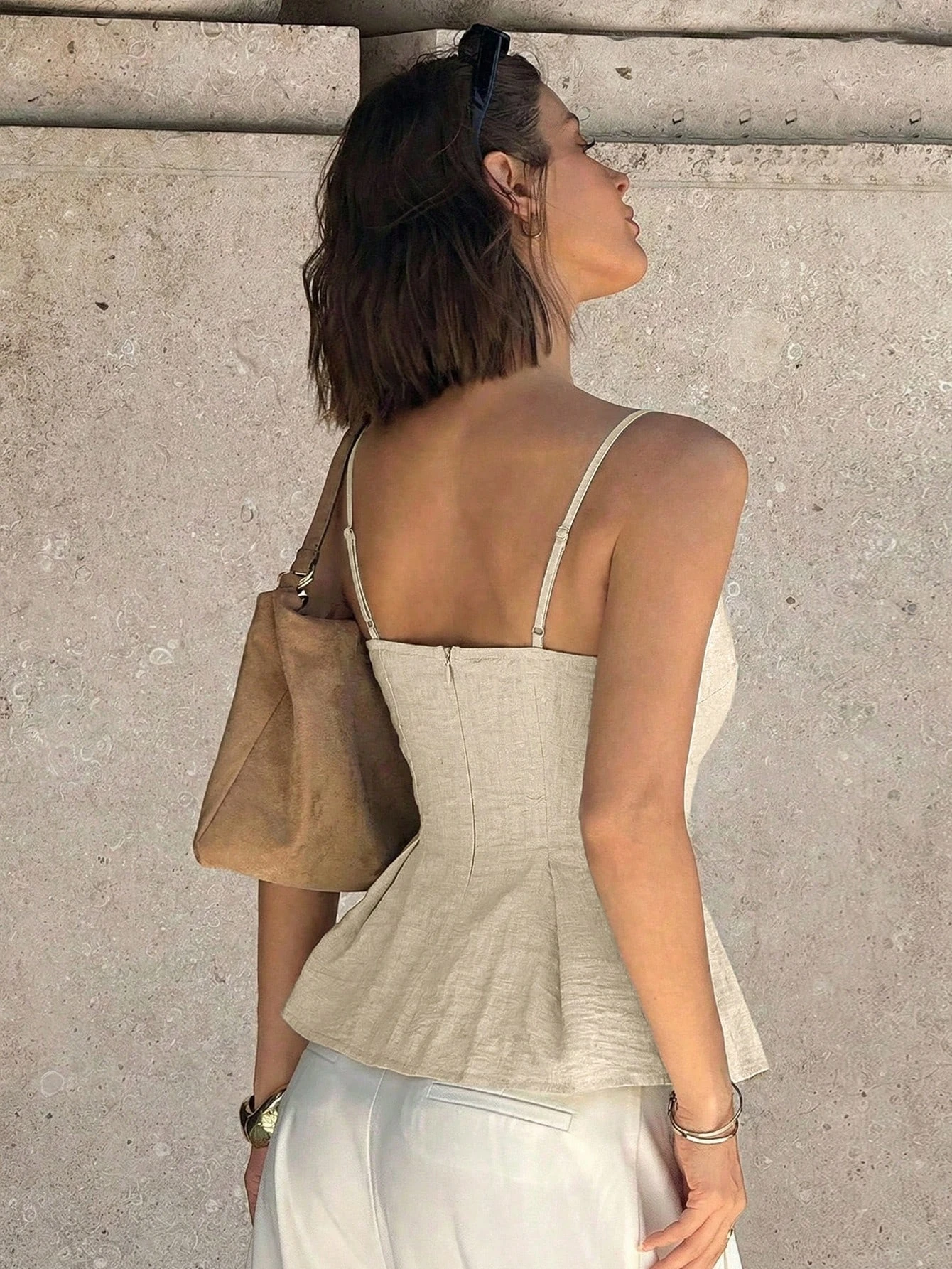 Vintage Beige Lace Spliced Camisole Women Slim Fit Peplum Hem Sling Top Casual Summer Sleeveless Vest