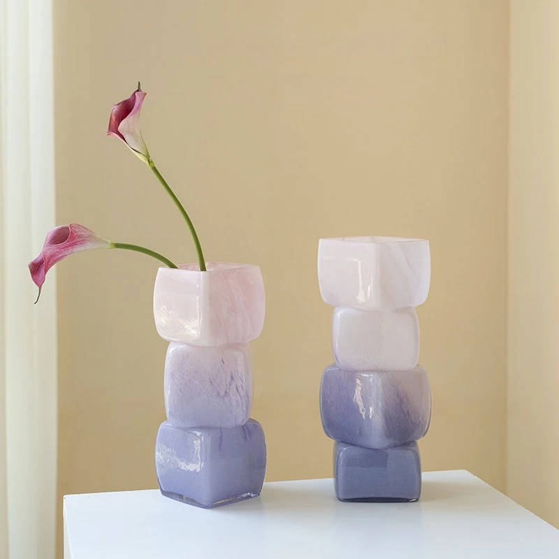 Floral Vase with High-end Glass, Featuring a Sophisticated French Vintage Design, an Artistic Piece for the Living Room
