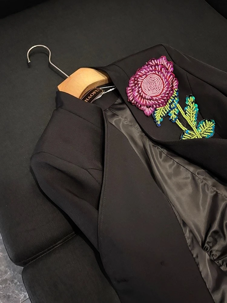 Fashion Beaded Sequin Design Temperament Suit Jackets Women's 2025 Spring New Fashion Tailored Coats V-neck Flower Nice Blazers