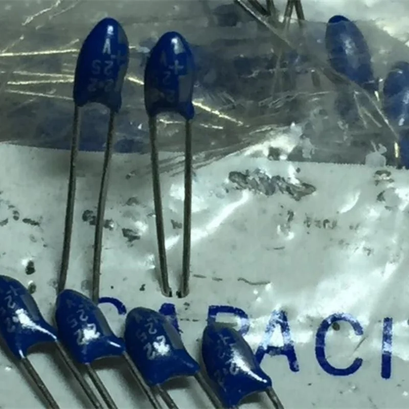 10-100PCS Genuine Japanese 2.2UF 25V 225 high-fidelity through-hole tantalum electrolytic capacitor with 3mm pin pitch