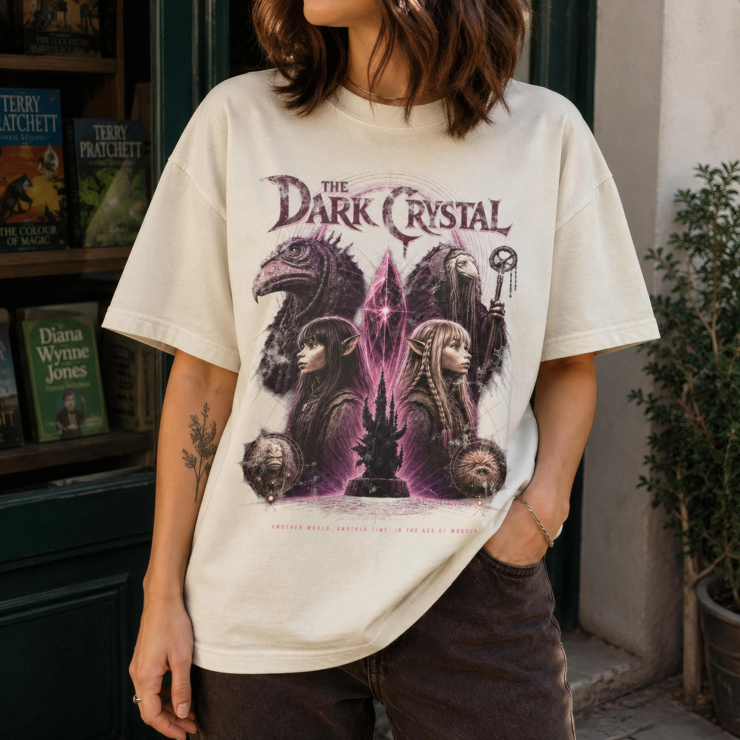 Dark Crystal Shirt, Schweres Baumwollhemd mit Lockerer Passform, 80er-Jahre-Fantasie-Grafik – Detail 3