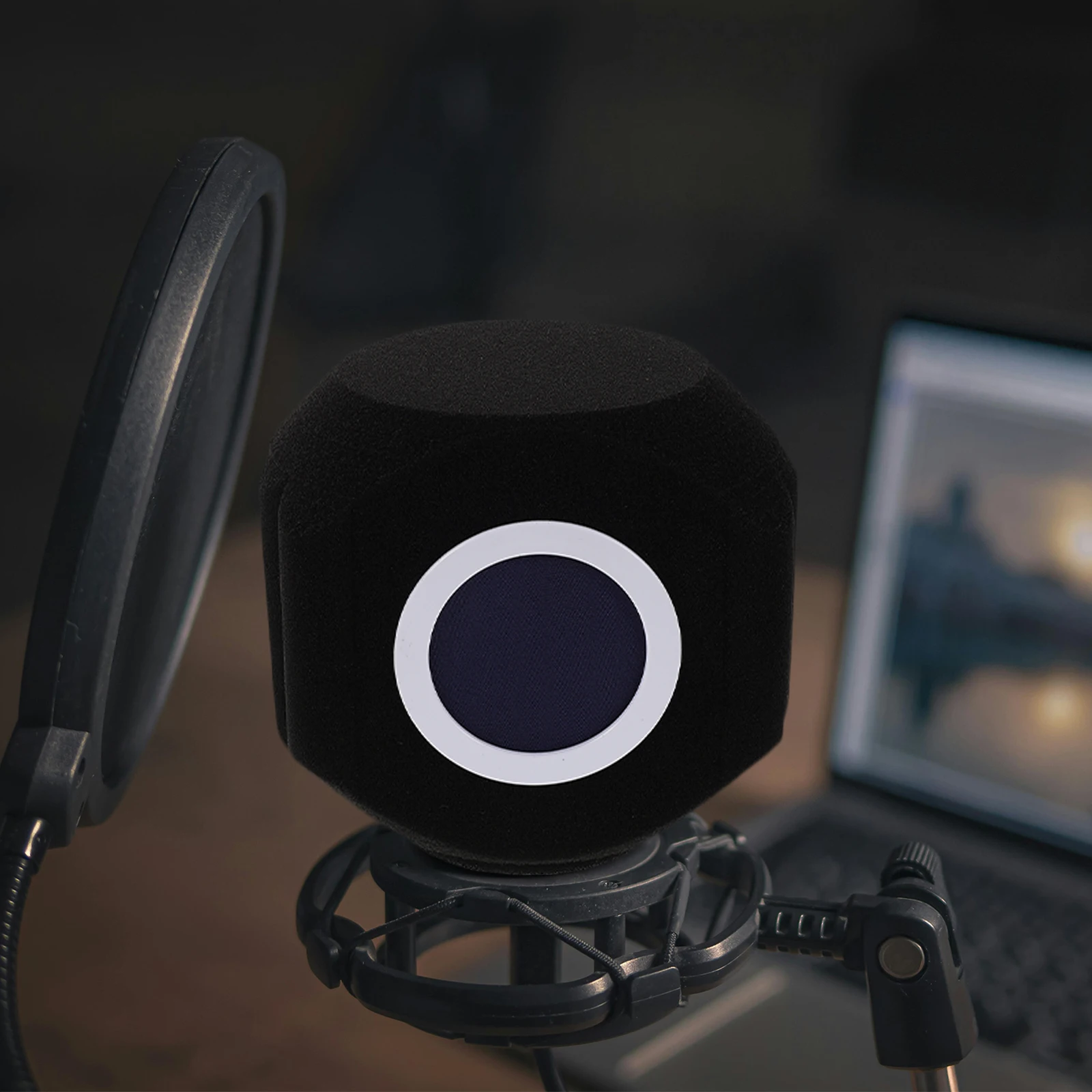 

Microphone Wind Shield Black Isolation Ball Sound Absorbing Foam For Studio Vocal Recording Pop Filter Noise Reduction