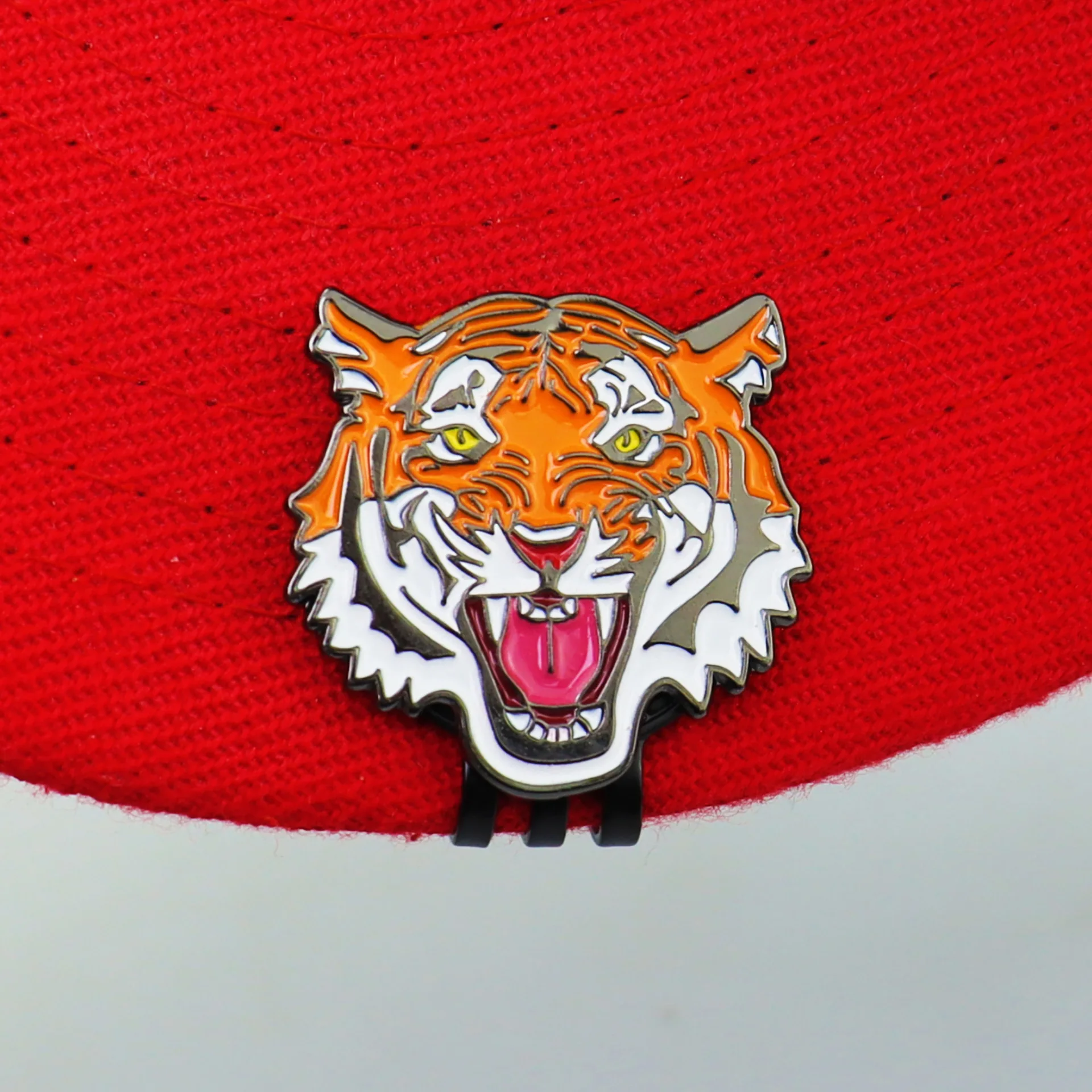 Neue Golf Zubehör Golf Ball Marker Hut Clip Kreative TIger Ball Mark LY5872 – Detail 10