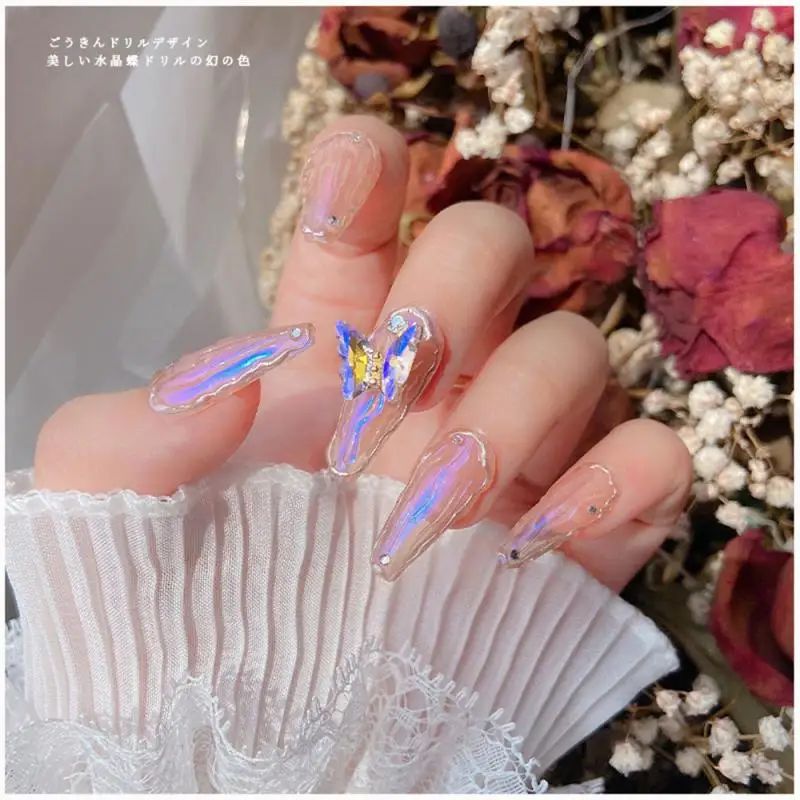 Wyraźnie popularne wiertło motylkowe Ekskluzywne akcesoria do zdobienia paznokci Przyciągające wzrok unikalne akcesoria do paznokci Błyszczące akcesoria do paznokci