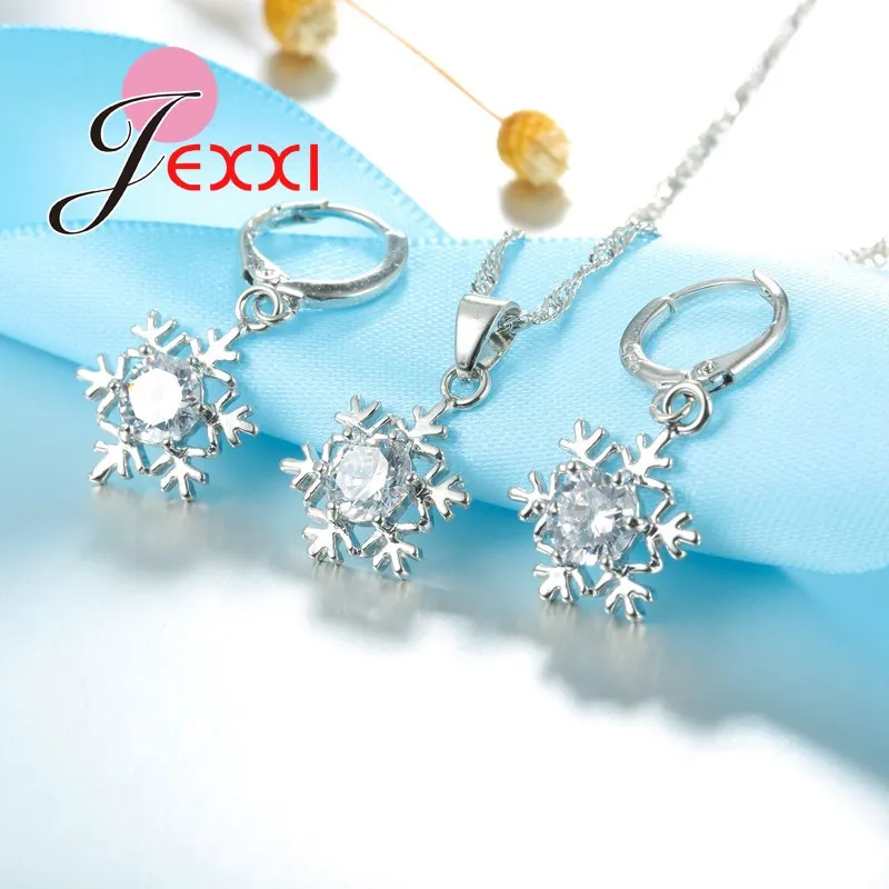 

Snowflake Pendant Crystal Decoration Fashion 925 Sterling Silver Chain Necklace Earrings Set Women Christmas Jewelry
