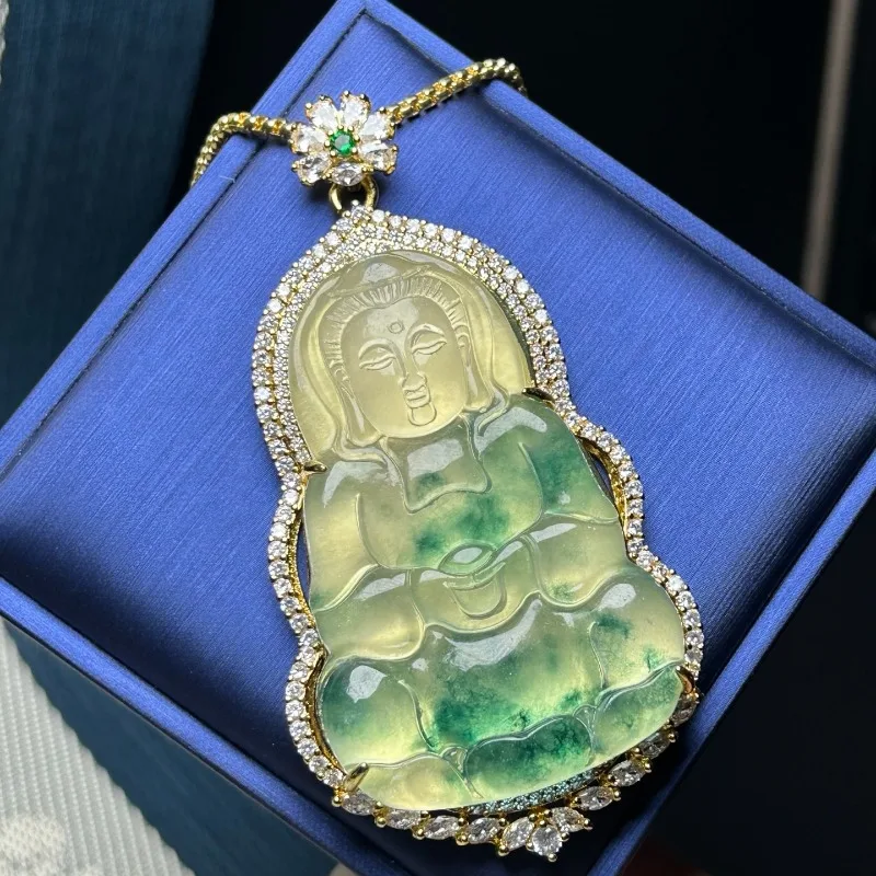 

High-ice Quartz Rock Jade, Guanyin Pendant, Suitable for Daily Wear and Fashion Accessories