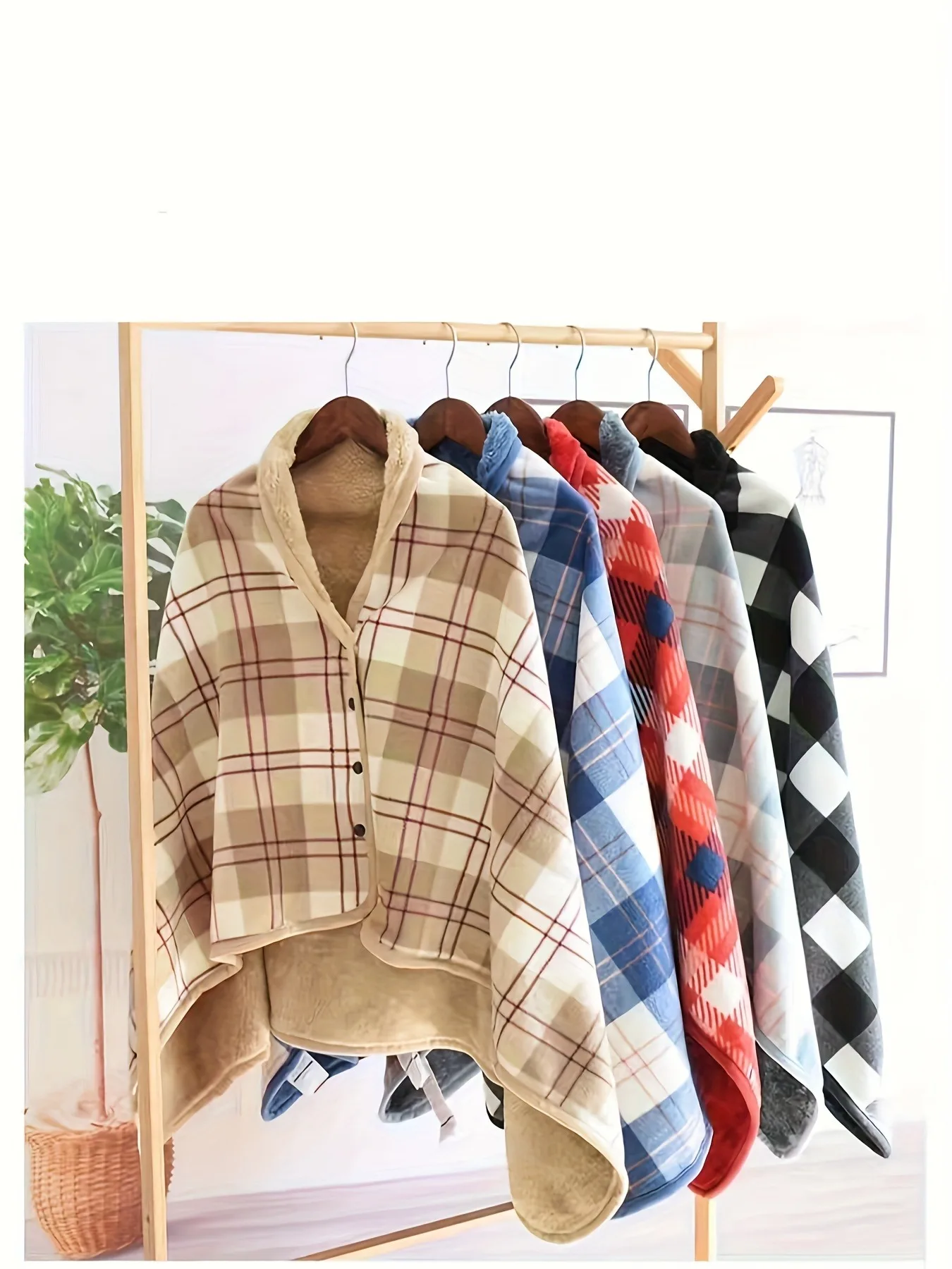 

Warm Multi-functional Flannel Shawl Lazy Person Quilt Cover Light Grid Cloak Coverle