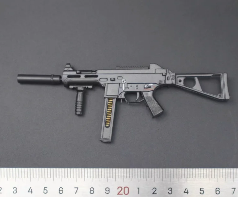 1/6  AK47  Gun Weapon Model for 12'' Action Figure