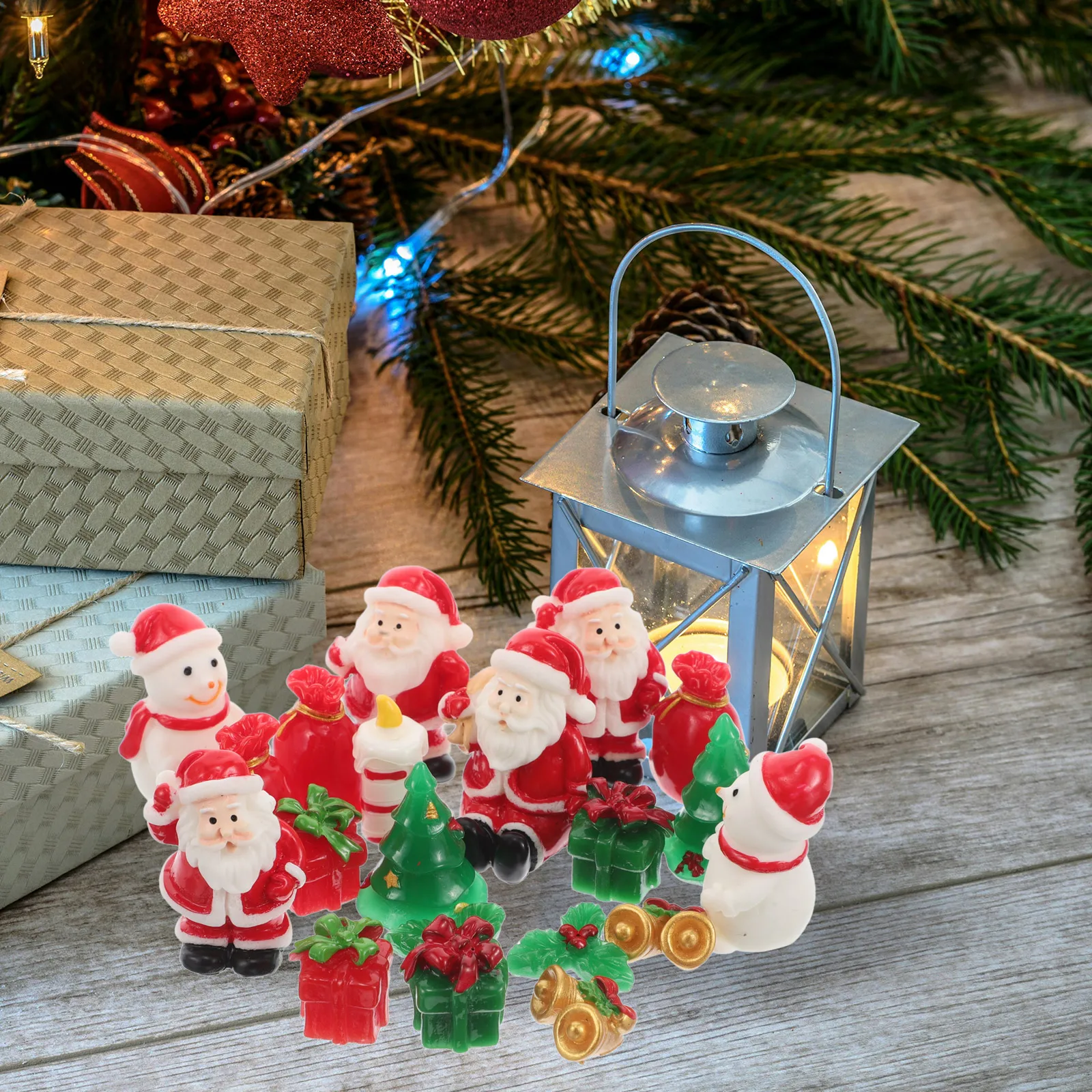 

20pcs Mini Christmas nament Resin Crafts Cartoon Figurines Home Decor Bedroom Car Party Adornment Durable Toy