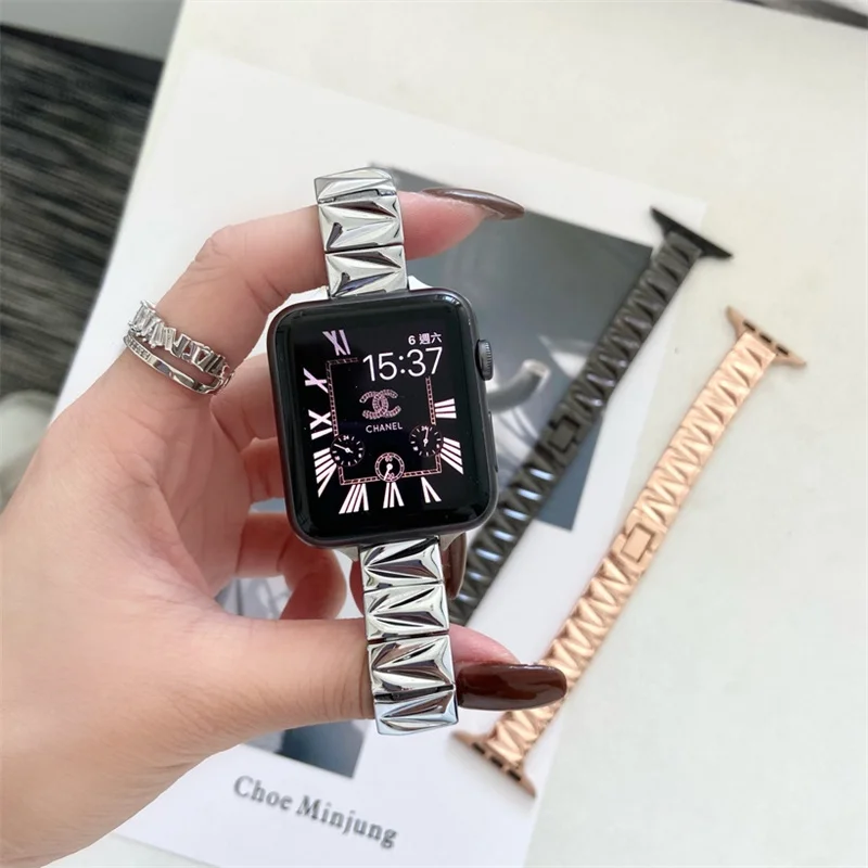 Cinturino in acciaio inossidabile con motivo geometrico per Apple Watch Series 7 6 5 4 SE 3 2 1 cinturino per orologio da donna in metallo per iWatch
