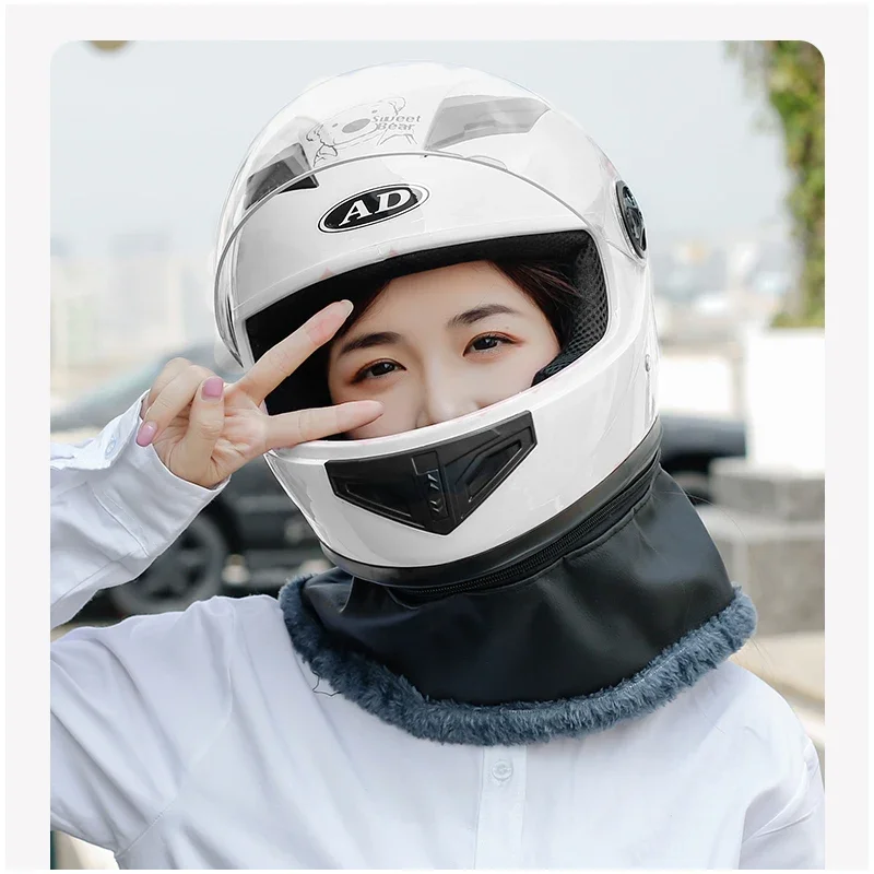 

DOT Certified Electric Car Helmet Men and Women Battery Car Four Seasons Universal Full Helmet Winter Warm and Cold Helmet.