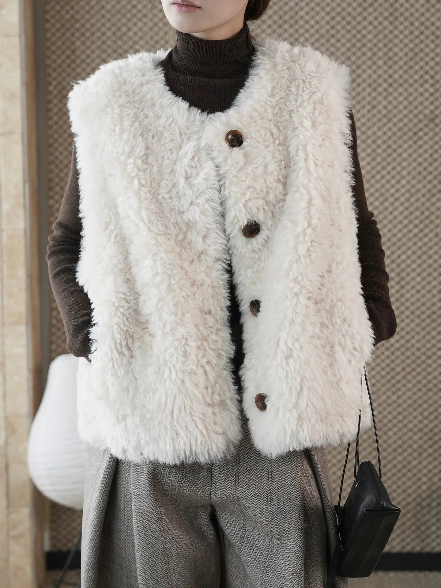 

Winter new Korean style fashionable single breasted imitation fur vest comfortable casual top for women