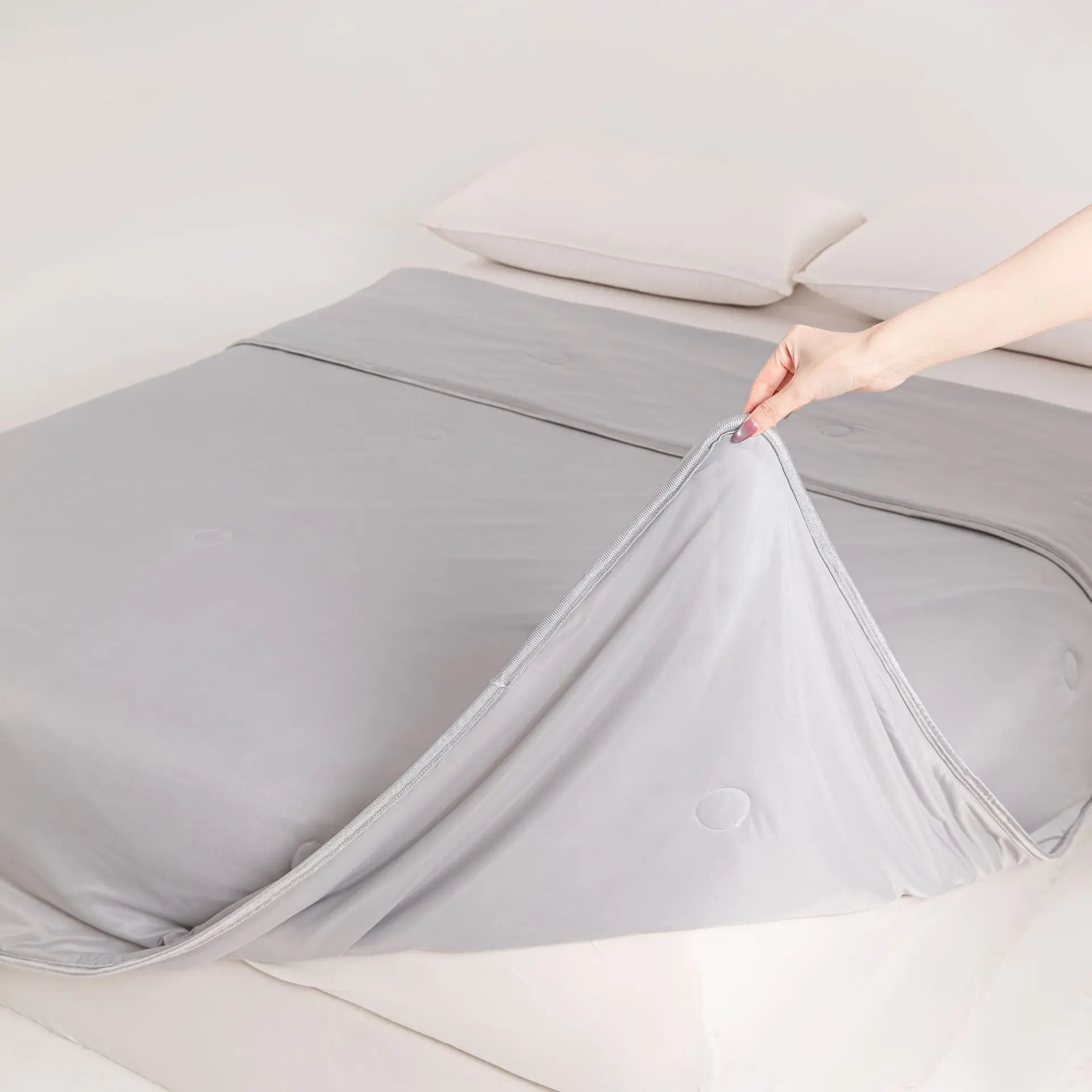 Solid Grey Thin Quilt Soft Blue Pink Summer Air-Conditioned Cool Comforter Machine Washable Single Queen Size Blanket