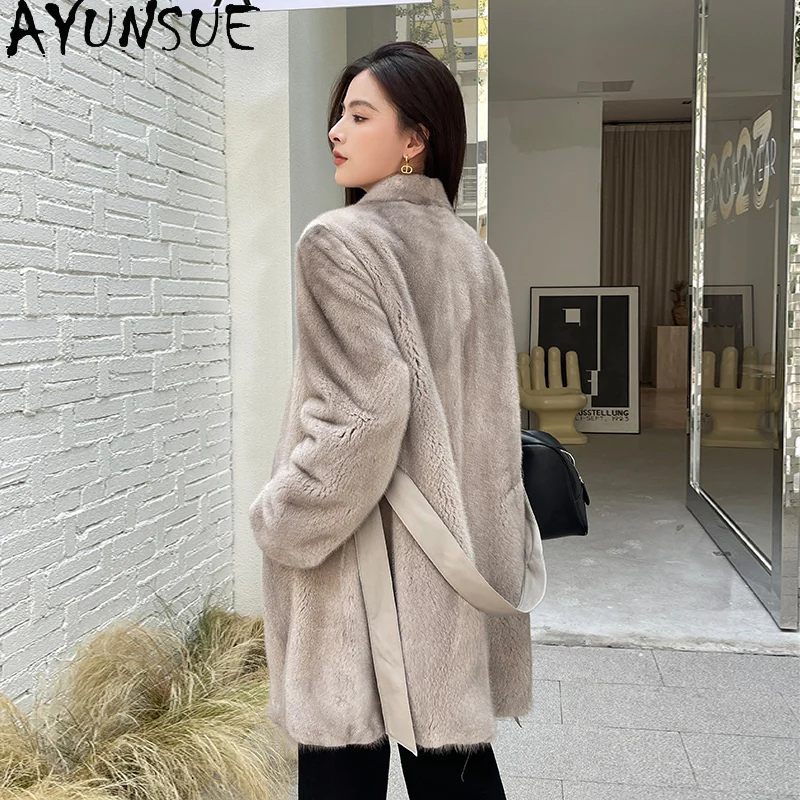 AYUNSUE 2025 معطف فرو حقيقي من المينك بالكامل لخريف وشتاء المرأة متوسطة الطول ورقبة على شكل حرف v معطف فرو منك طبيعي ملابس نسائية شوبانا Жénarska