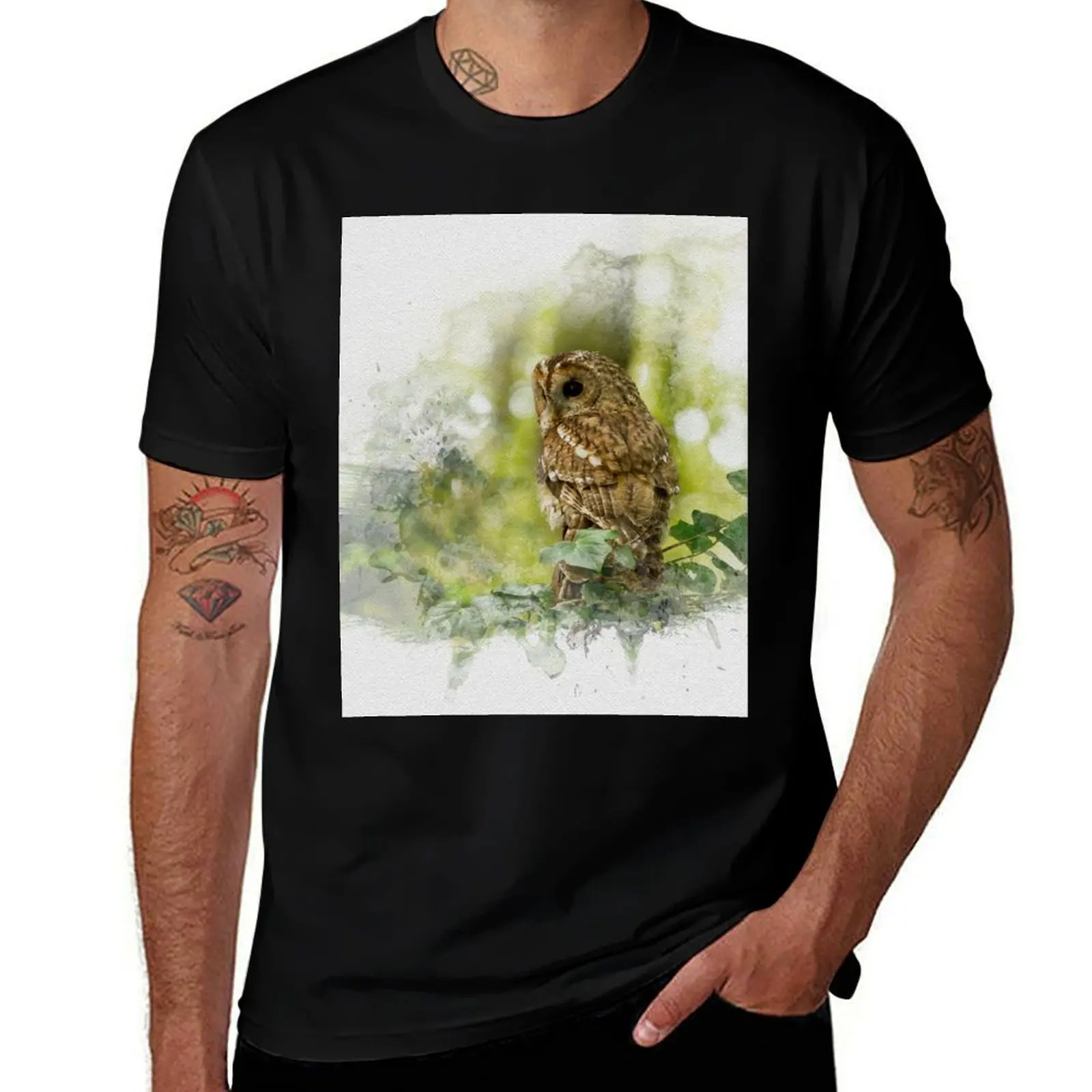 Tawny Owl Watercolour Photograph. T-Shirt Minimal Art Print T-Shirt