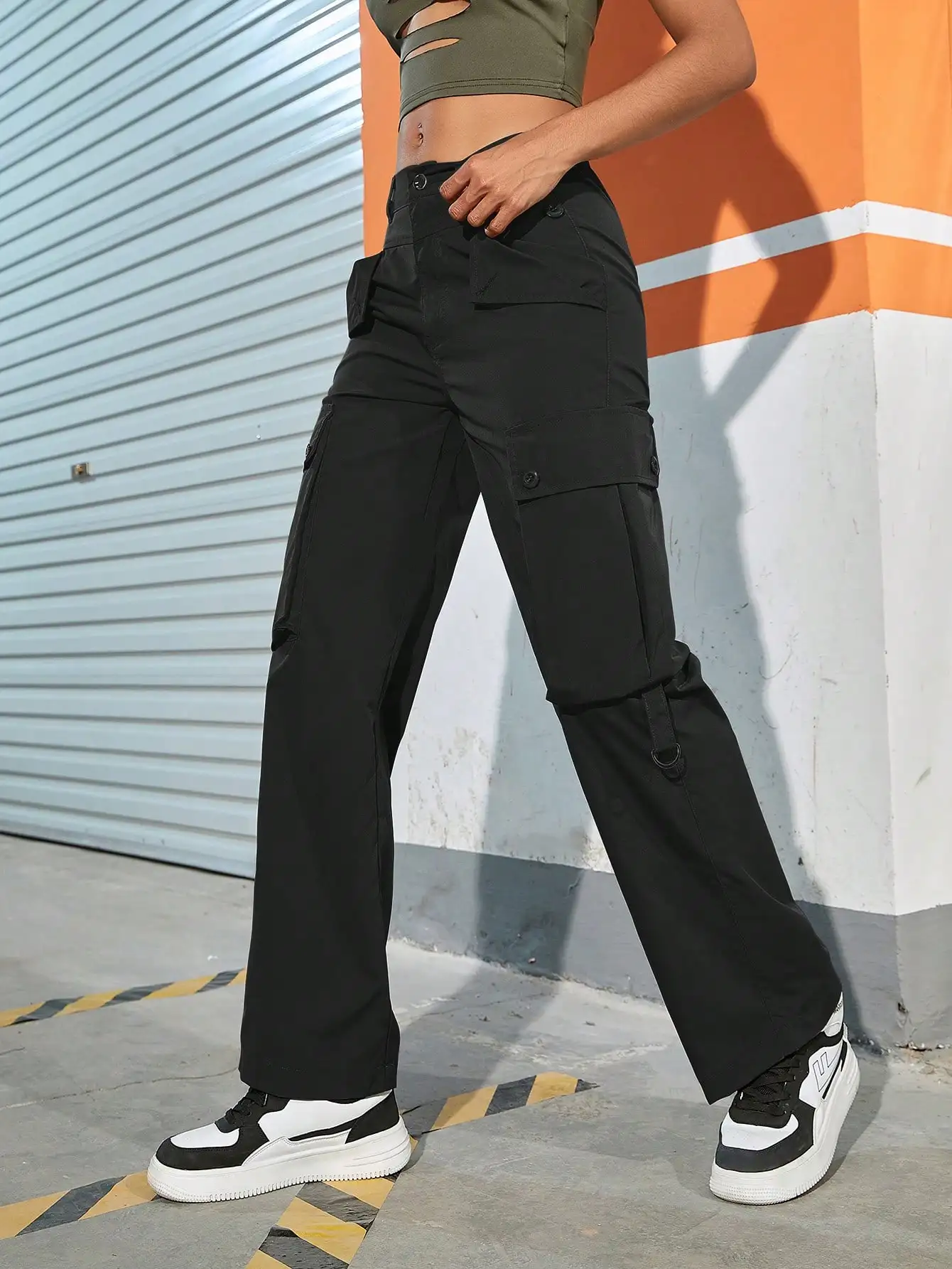 Y2K 2024 Women Trendy Street Vibe 90s Flap Pocket Side Straight Leg Cargo Pants Technical Wear Parachute Overalls Mujer