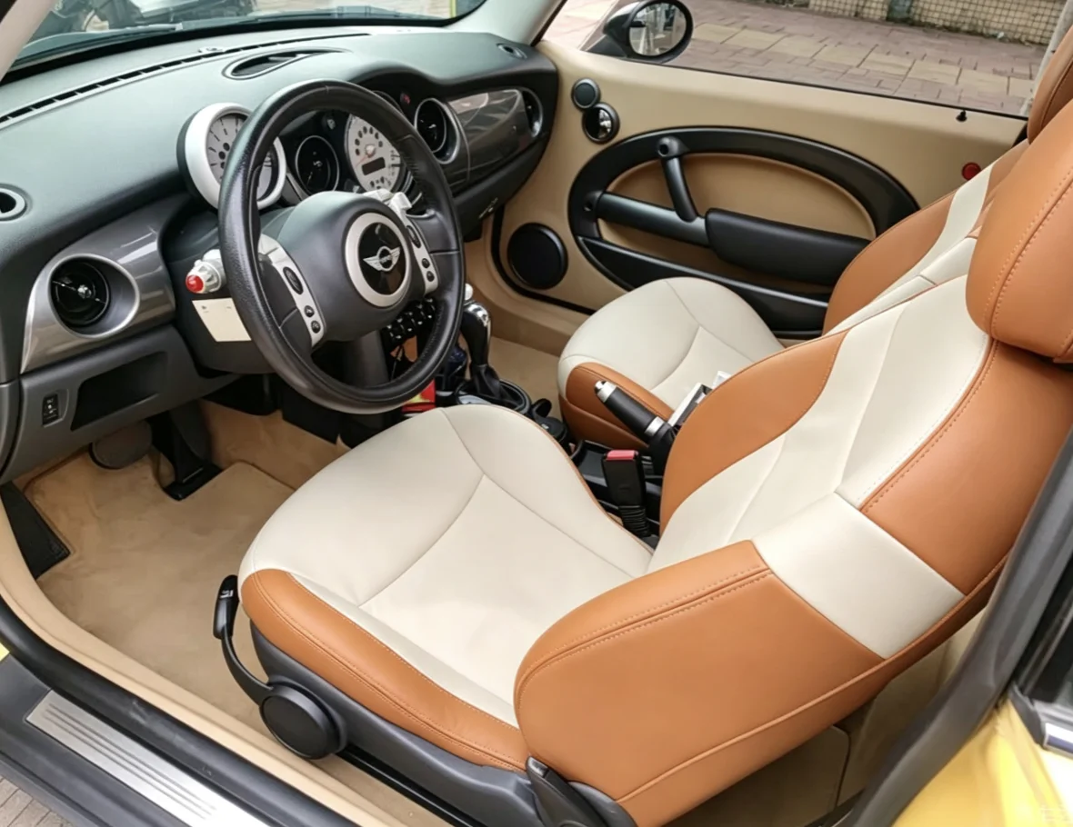 Für Mini R50 Maßgefertigte Autositzbezüge Luxuriöses Nappaleder 100% Passgenau Innenraumzubehör 360 ° Vollständige Abdeckung – Detail 3