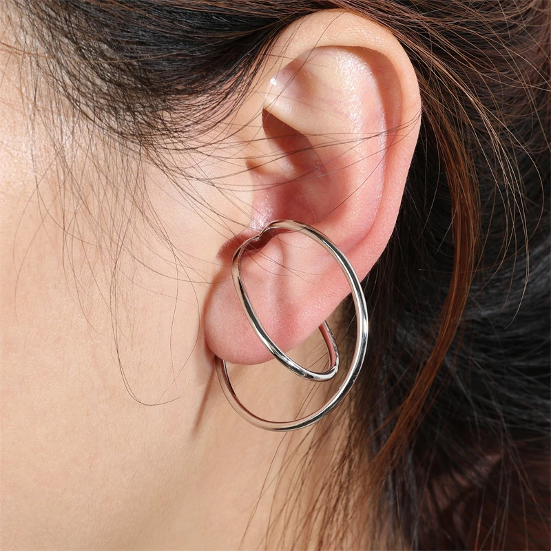 ZAKOL New Trend Simple Geometric Distortion Irregular Curve Clip Earrings for Women Girl No Pierced Earrings Jewelry Gift