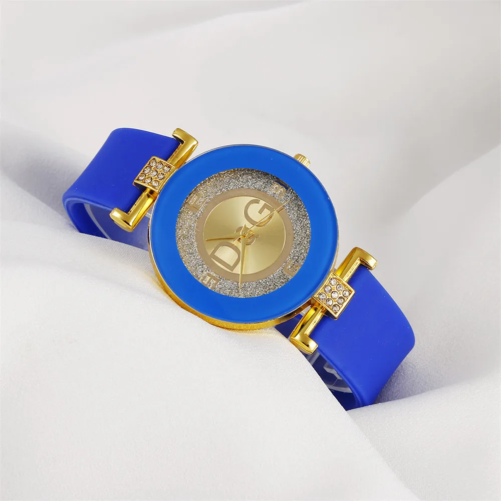 Simple Black White Quartz Watches Women Minimalist Design Silicone Strap Wristwatch Big Dial Women\'s Fashion Creative Watch 2022