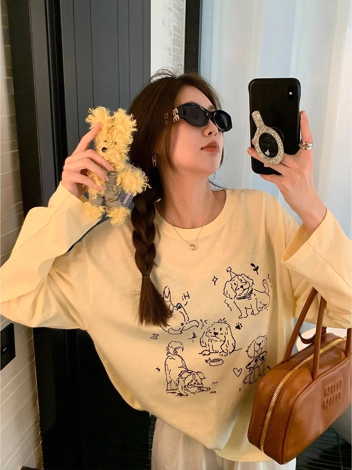 

Loose Long Sve round Ne T-irt Women Summer Casual Sunade irt Yellow Puppy Print Commute Sle Korean Version Moist...