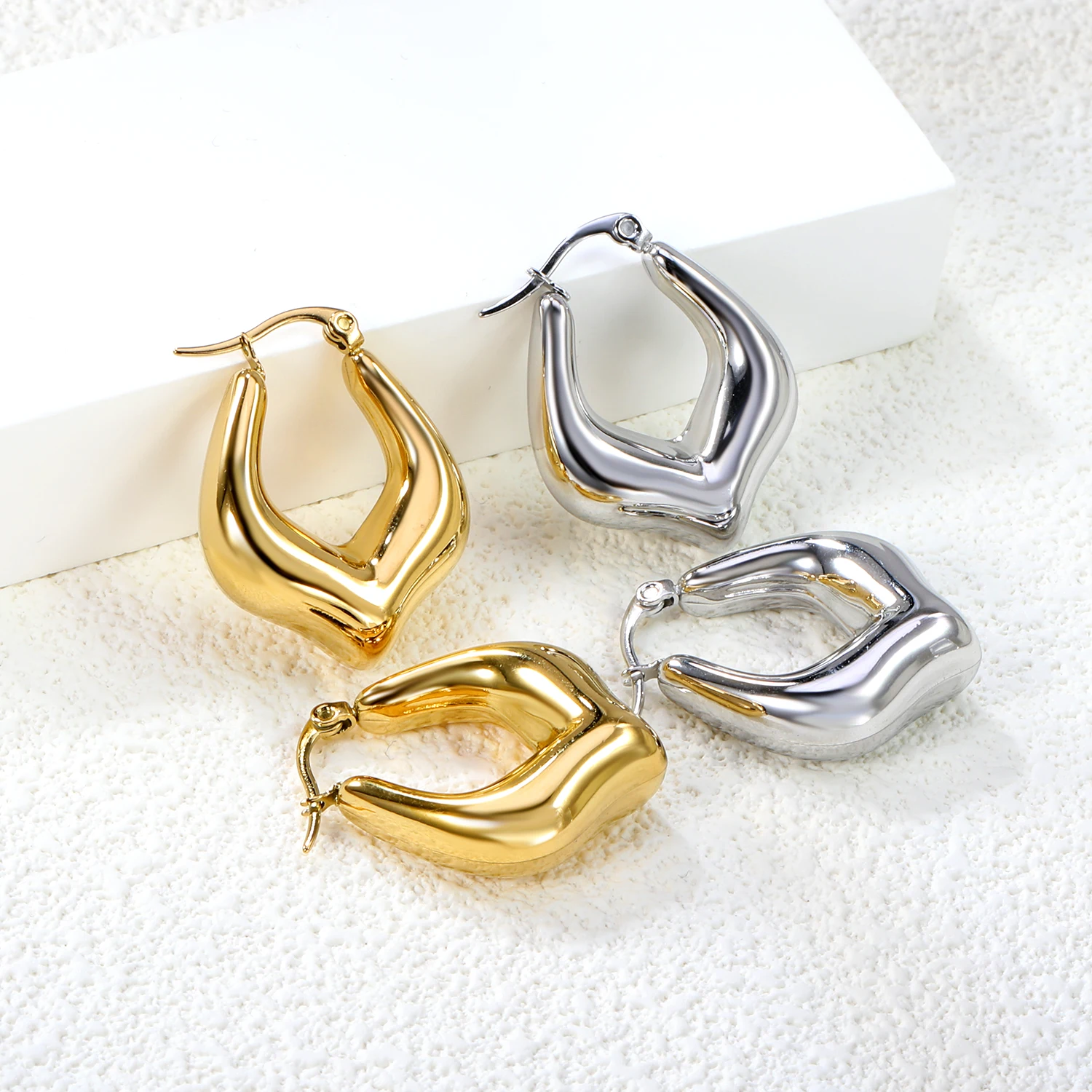 LUXUSTEEL Chunky Hollow Hoops Earring For Women Stainless Steel Geometric Gold Plated Drop Earrings Jewelry Party Gifts Bijoux